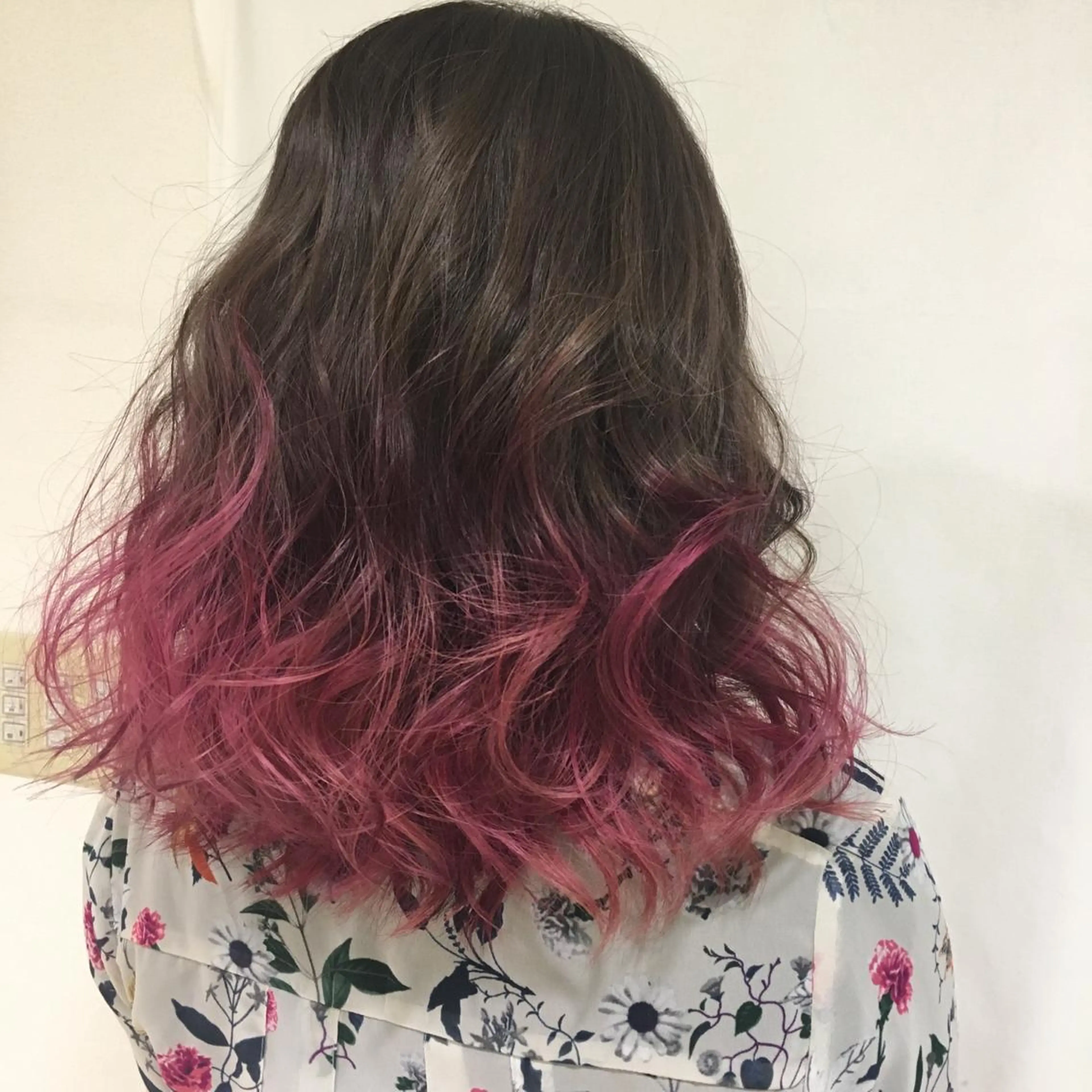 ミディアム カラー ヘアアレンジ ヘアカラー きむえり/髪質改善 /うねり広がり改善のヘアスタイル