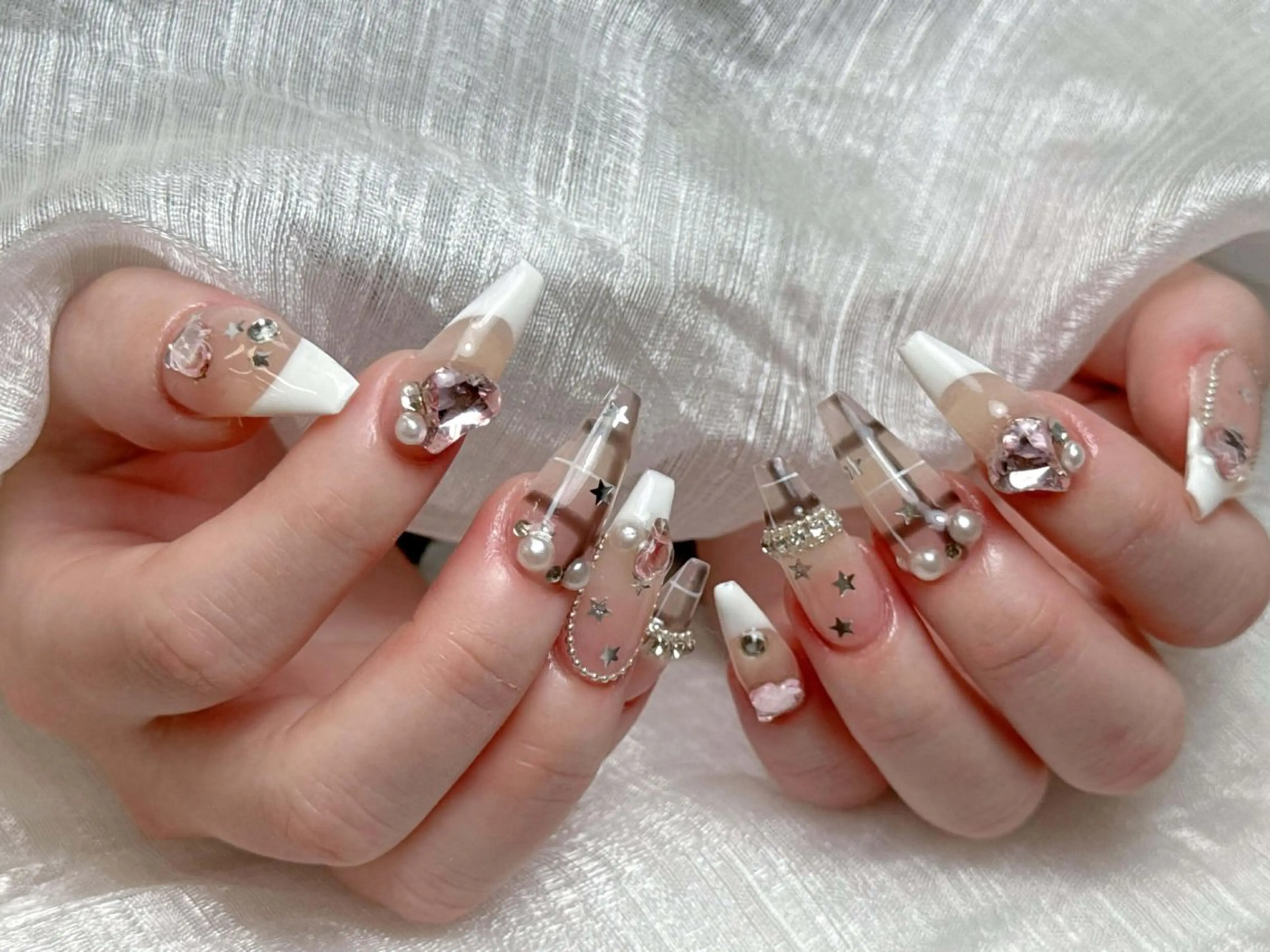 ネイル アートネイル ジェルネイル マグネットネイル ネイルチップ ハンドネイル Jenn Nail Shinokuboのネイルデザイン