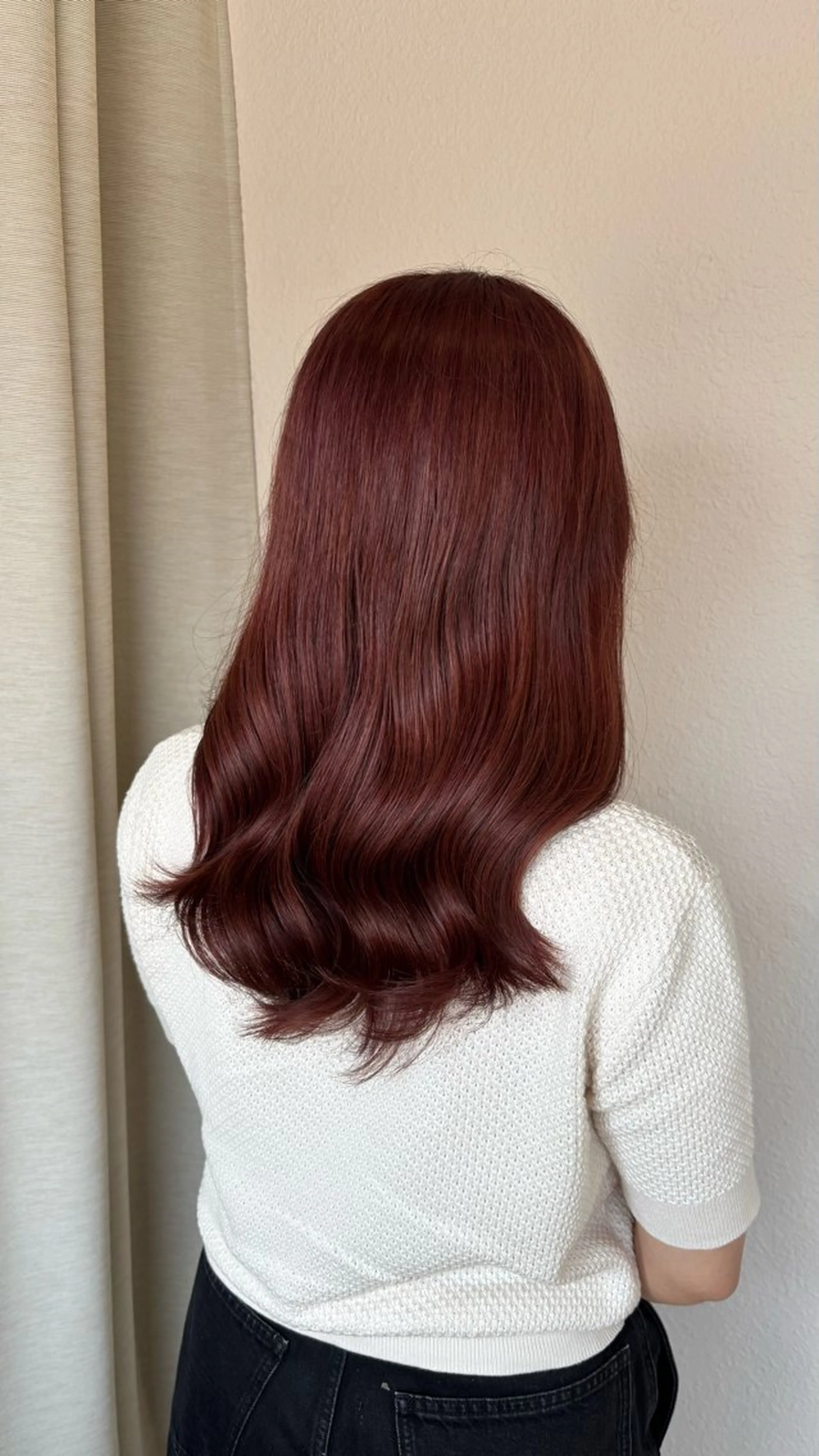 ミディアム カラー ブリーチ カット ヘアカラー トリートメント 廣田 真依のヘアスタイル