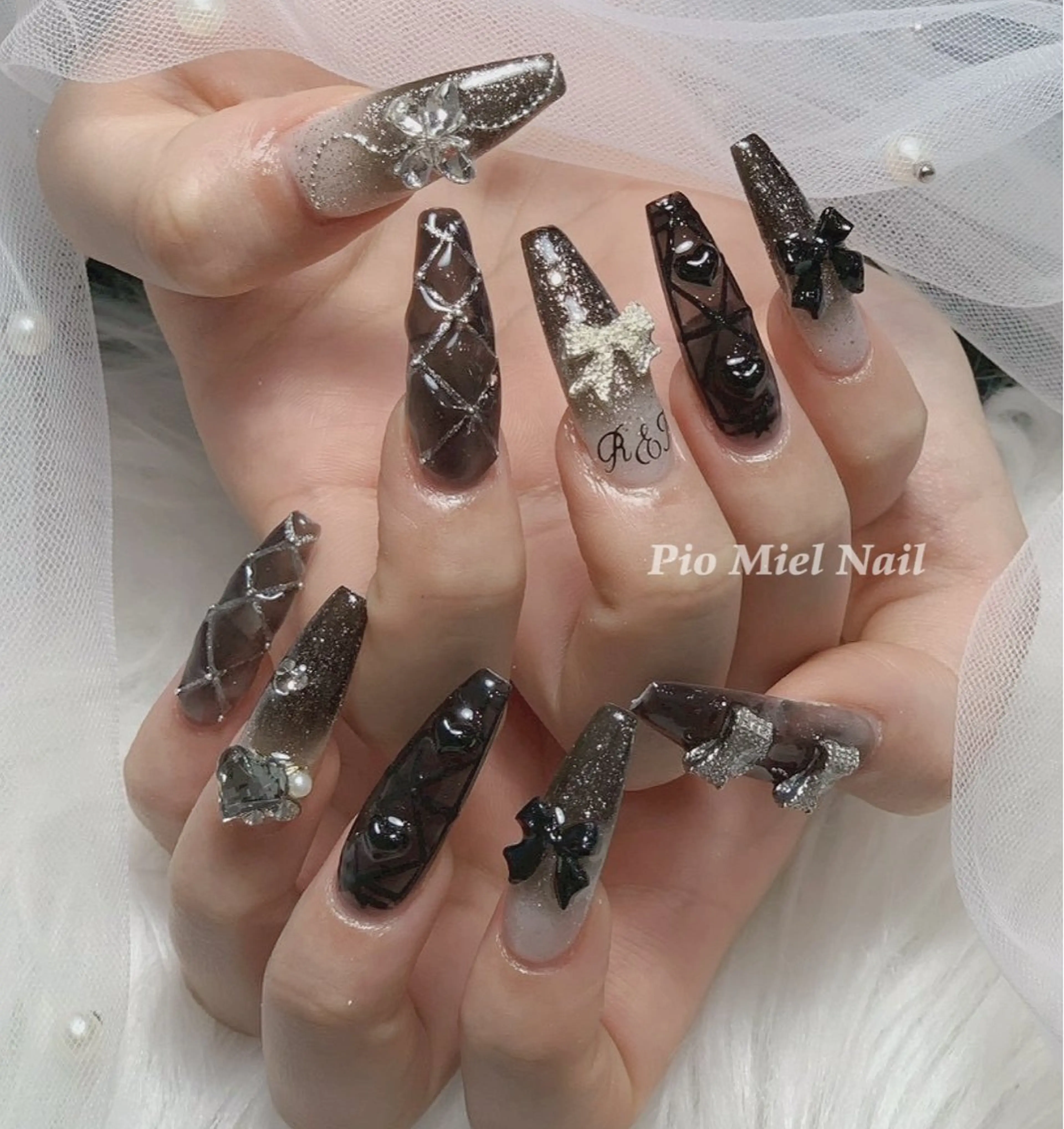 ネイル Pio Mielのネイルデザイン