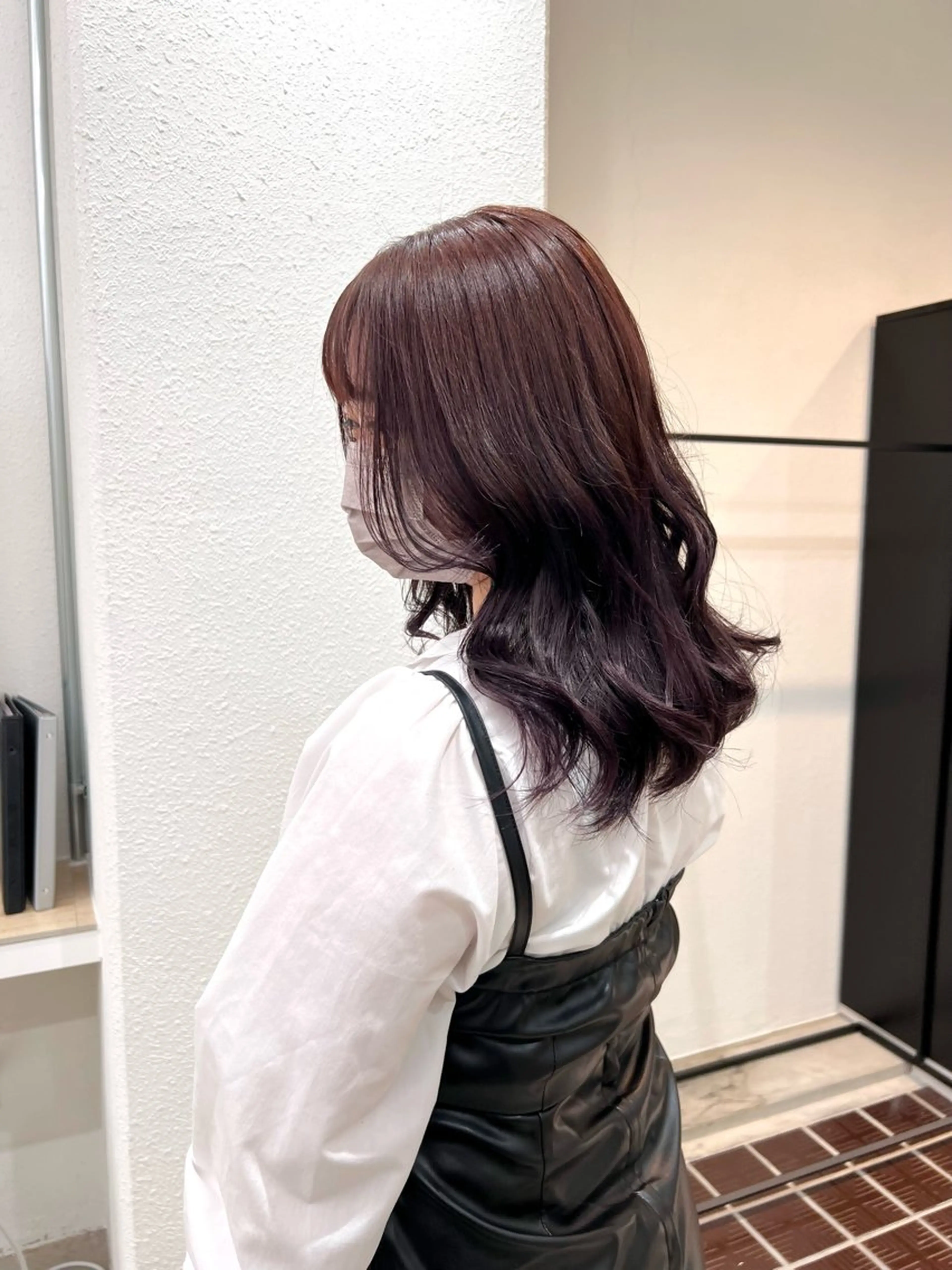 ミディアム カラー ブリーチ ブラウンカラー グラデーションカラー ラベンダーカラー ピンクカラー ブリーチカラー🦋‪ 田中さくらのヘアスタイル