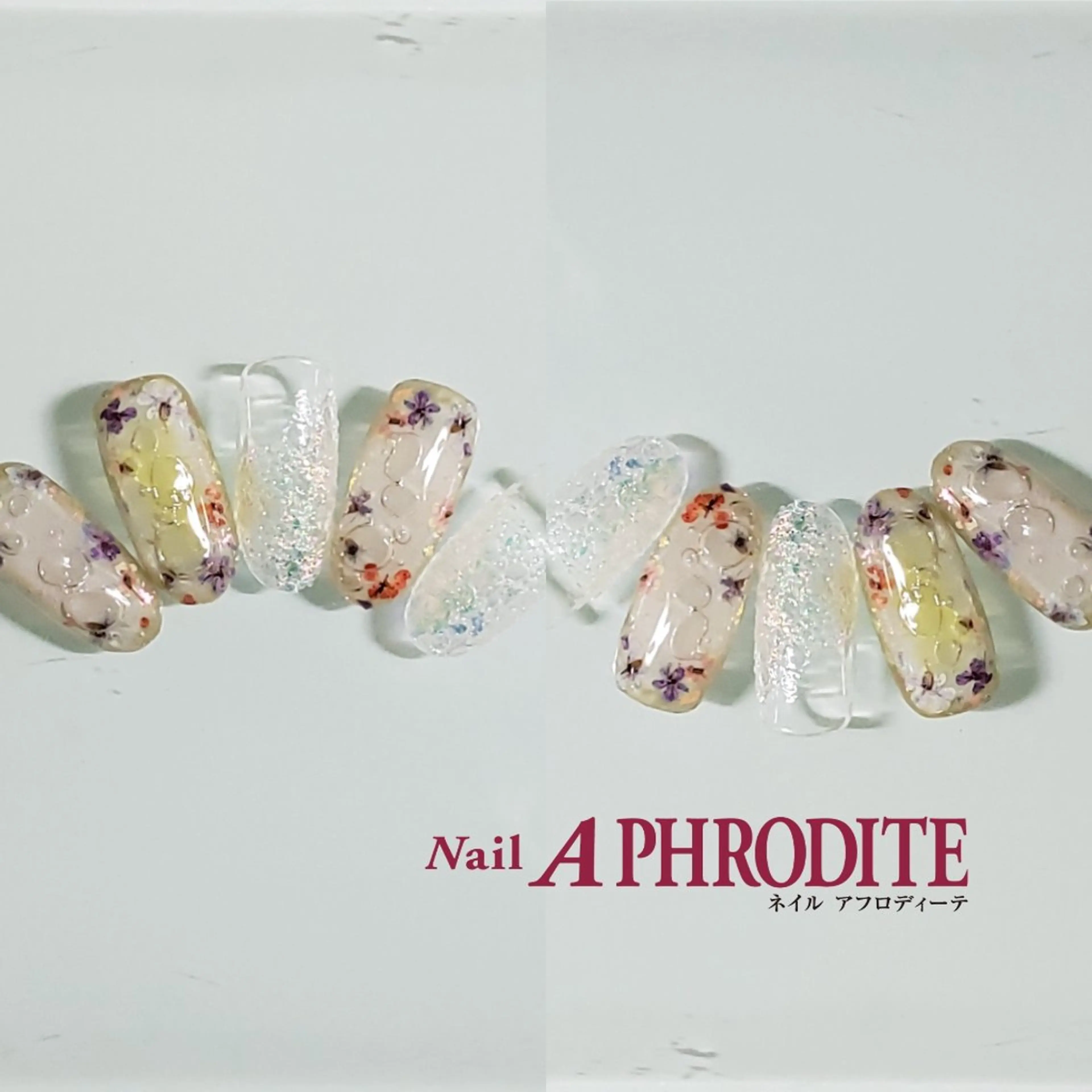ネイル ジェルネイル ニュアンスネイル スカルプネイル ソフトジェル ネイルチップ Nail Aphroditeのネイルデザイン