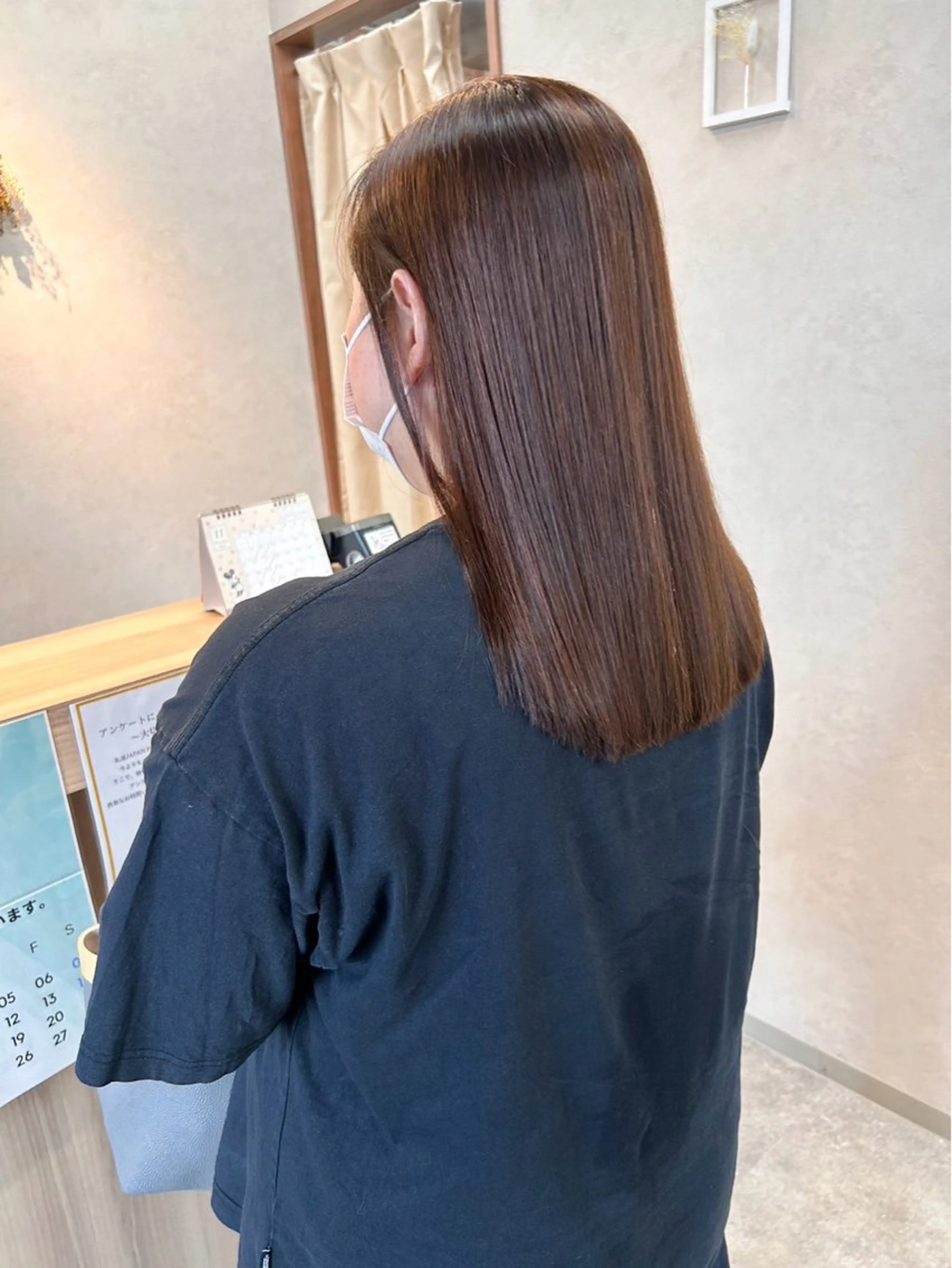 カラー TERUYA shionのヘアスタイル