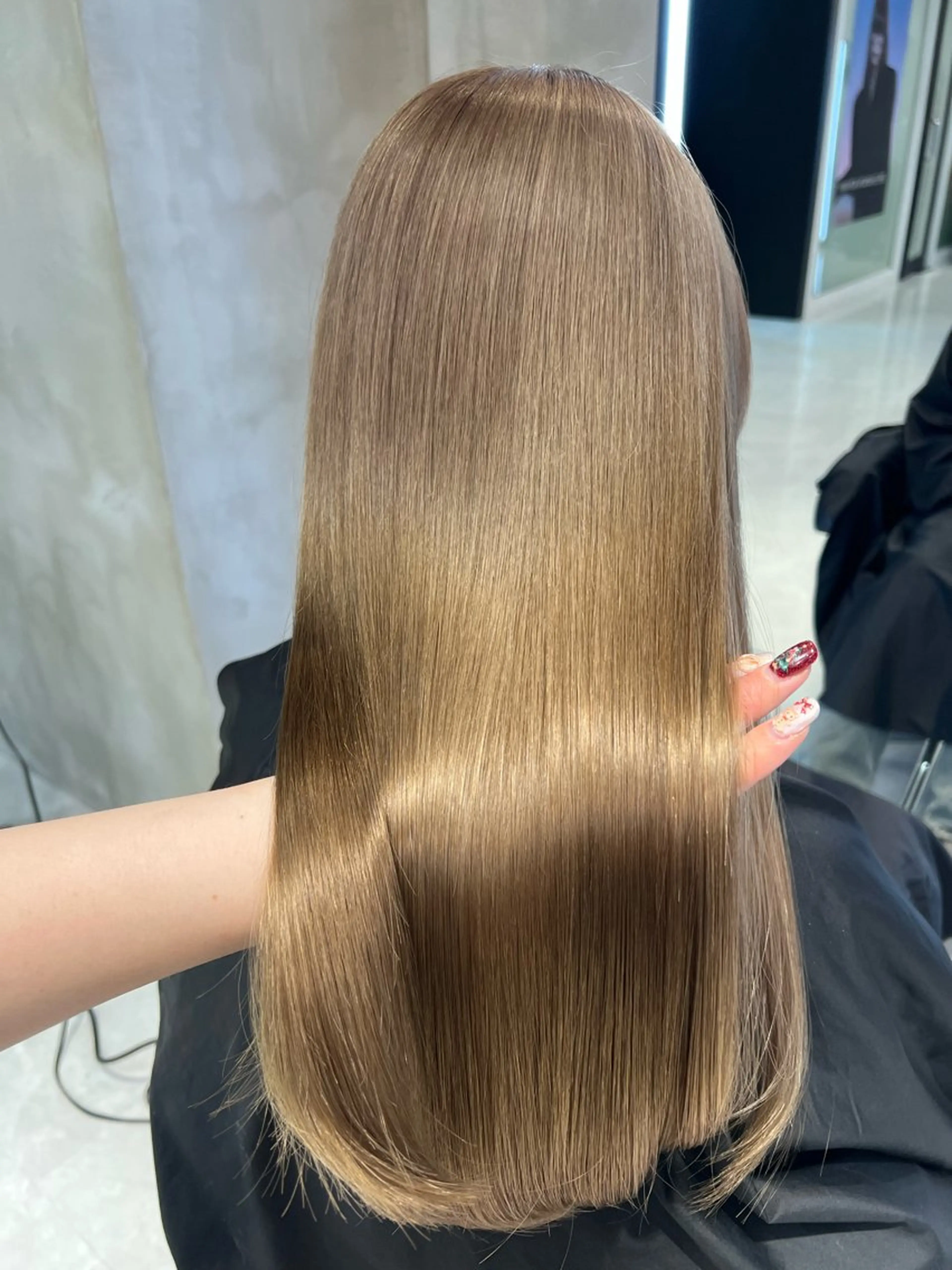 ロング ナナ♡レイヤーカット ♡似合わせカラーのヘアスタイル