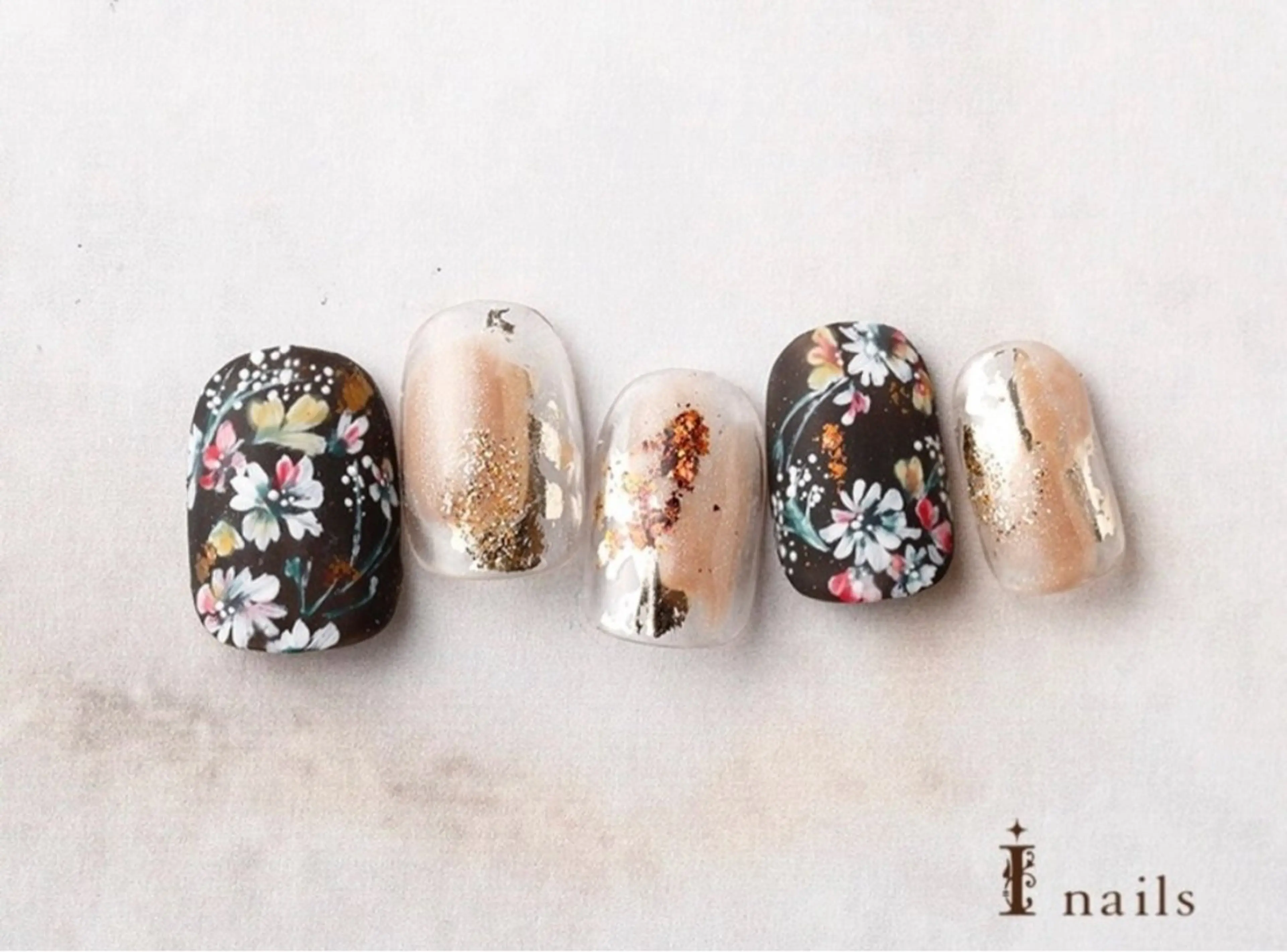 ネイル i nails 横浜EASTのネイルデザイン