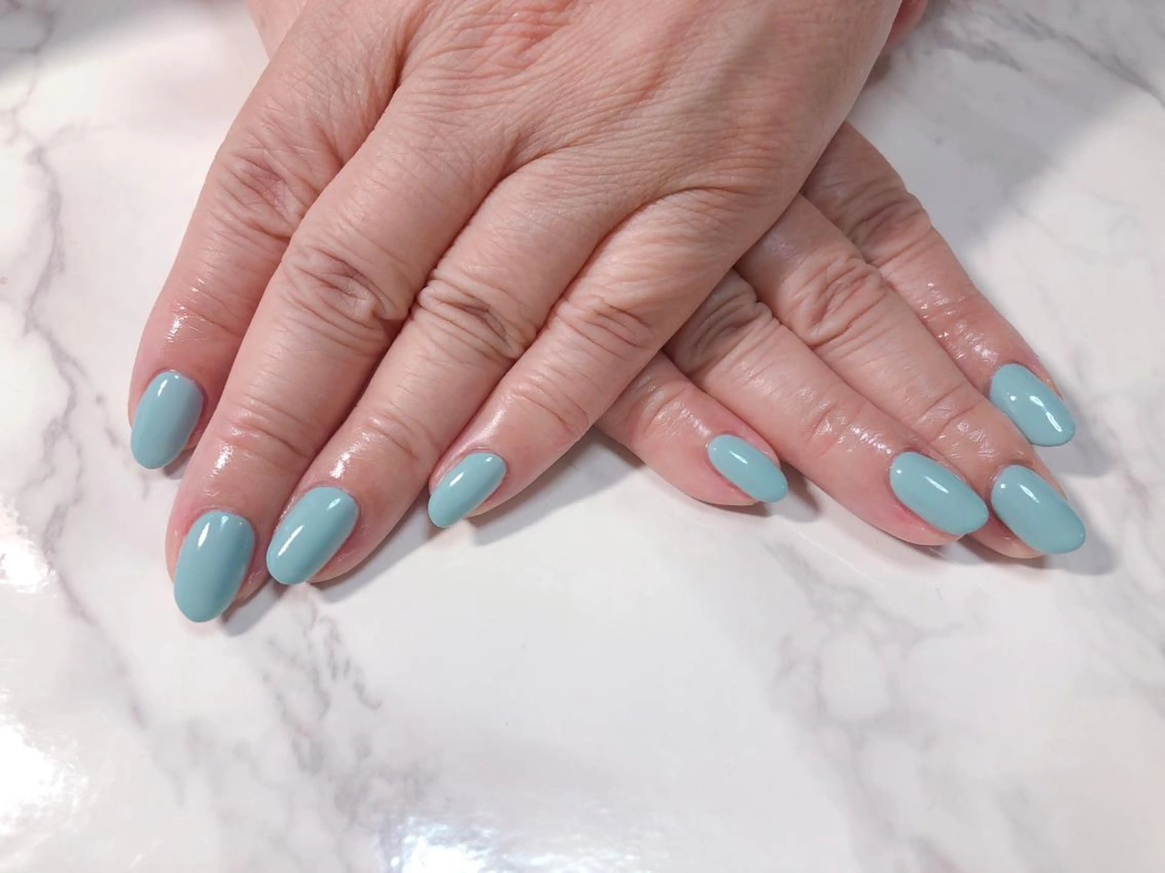 ネイル ジェルネイル Regaro i.sのネイルデザイン