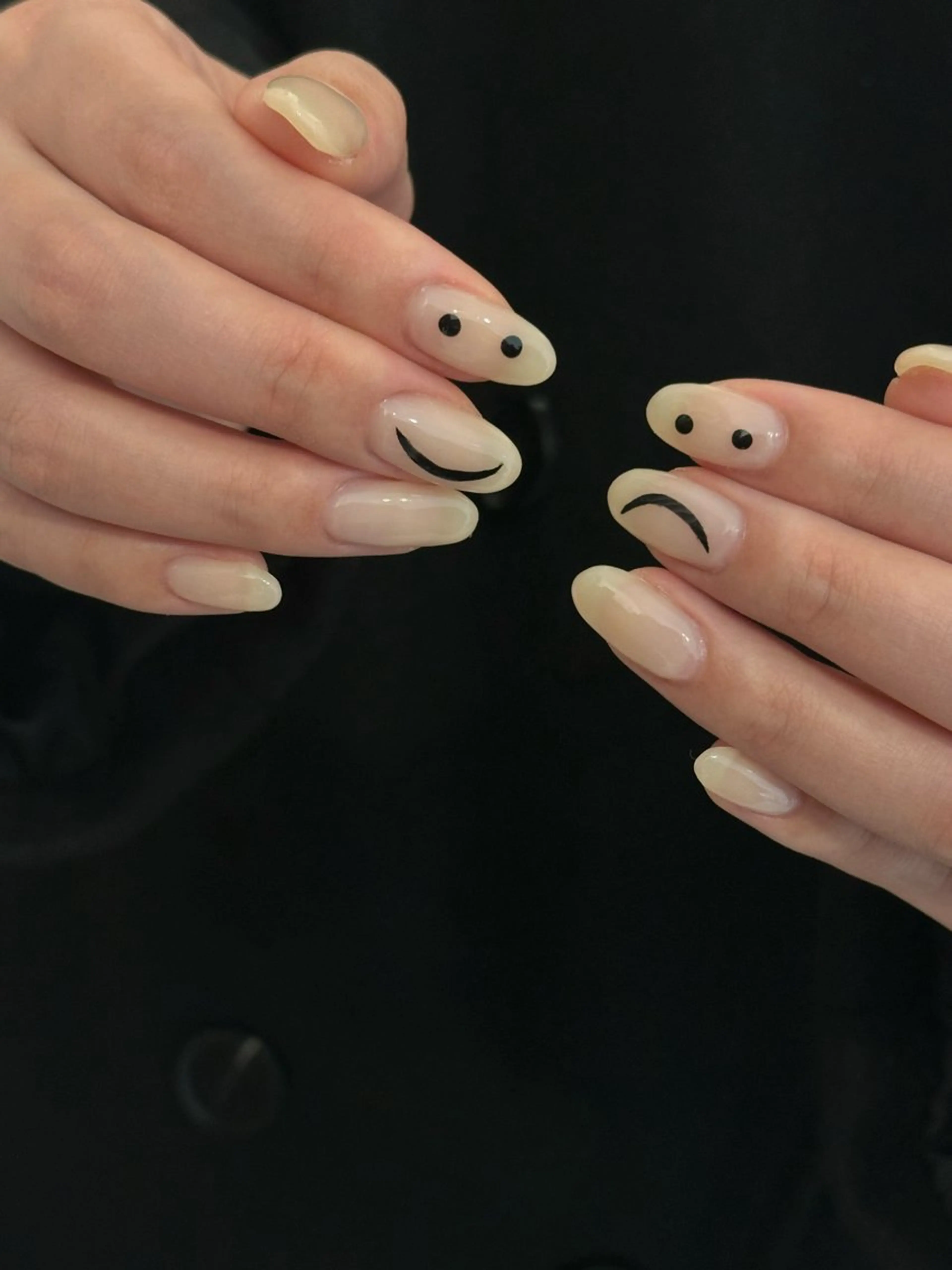 ネイル 全てパラベース💅 MIORA_琴乃のネイルデザイン