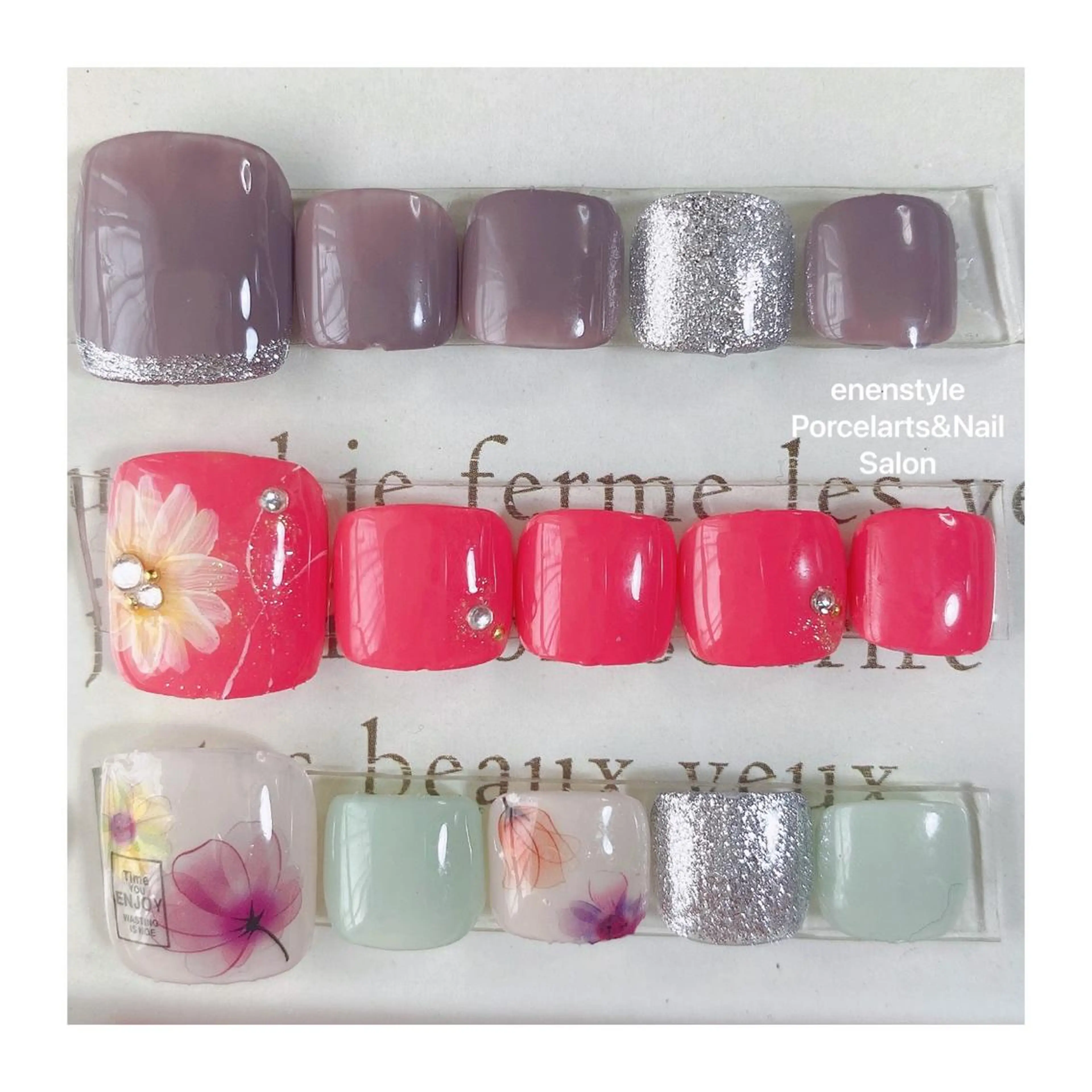 ショート ネイル ハンドネイル フットネイル 👑enen style👑のネイルデザイン