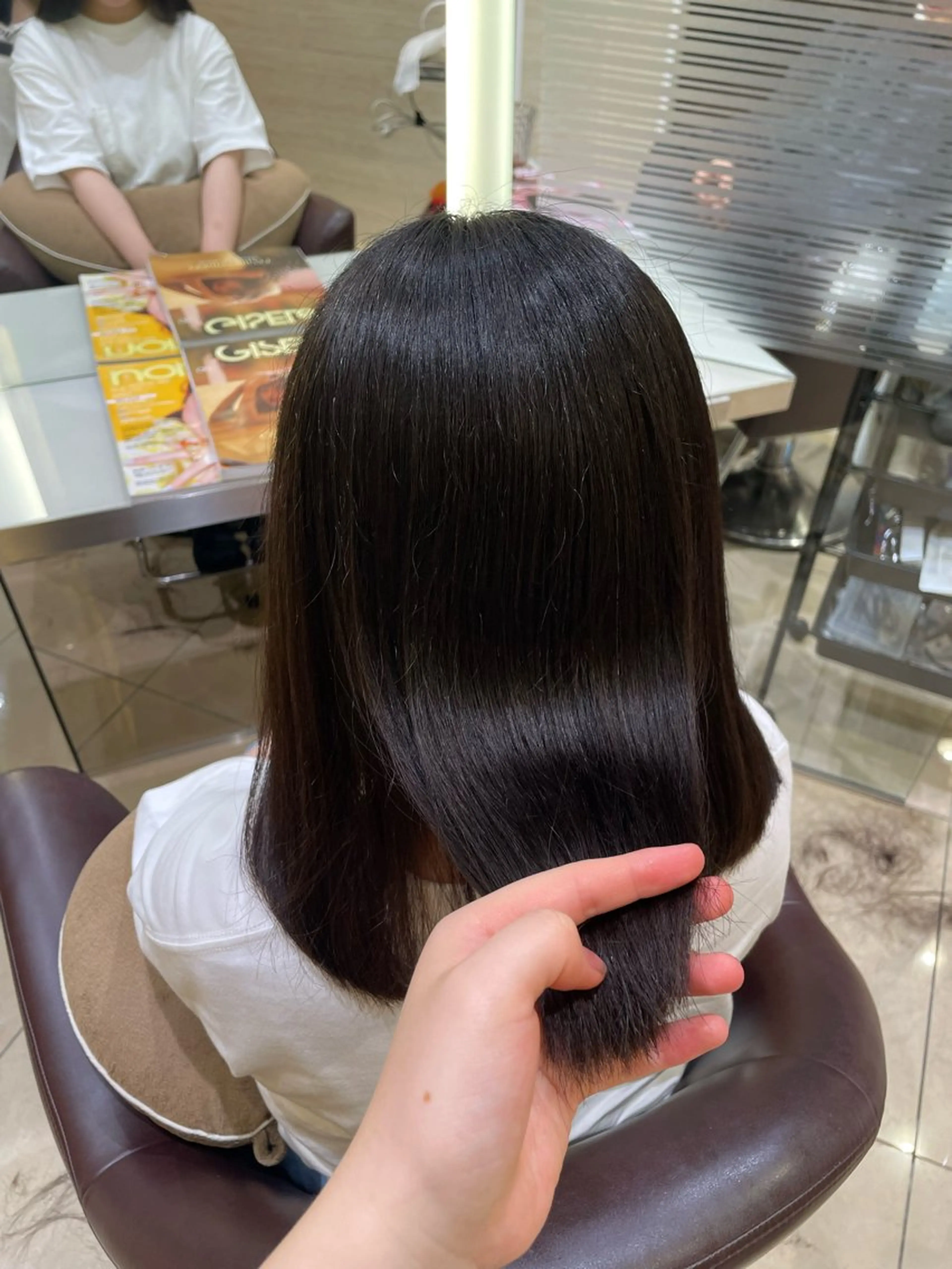 ICHINA🦋寒色 /青髪/艶髪/大船のヘアスタイル