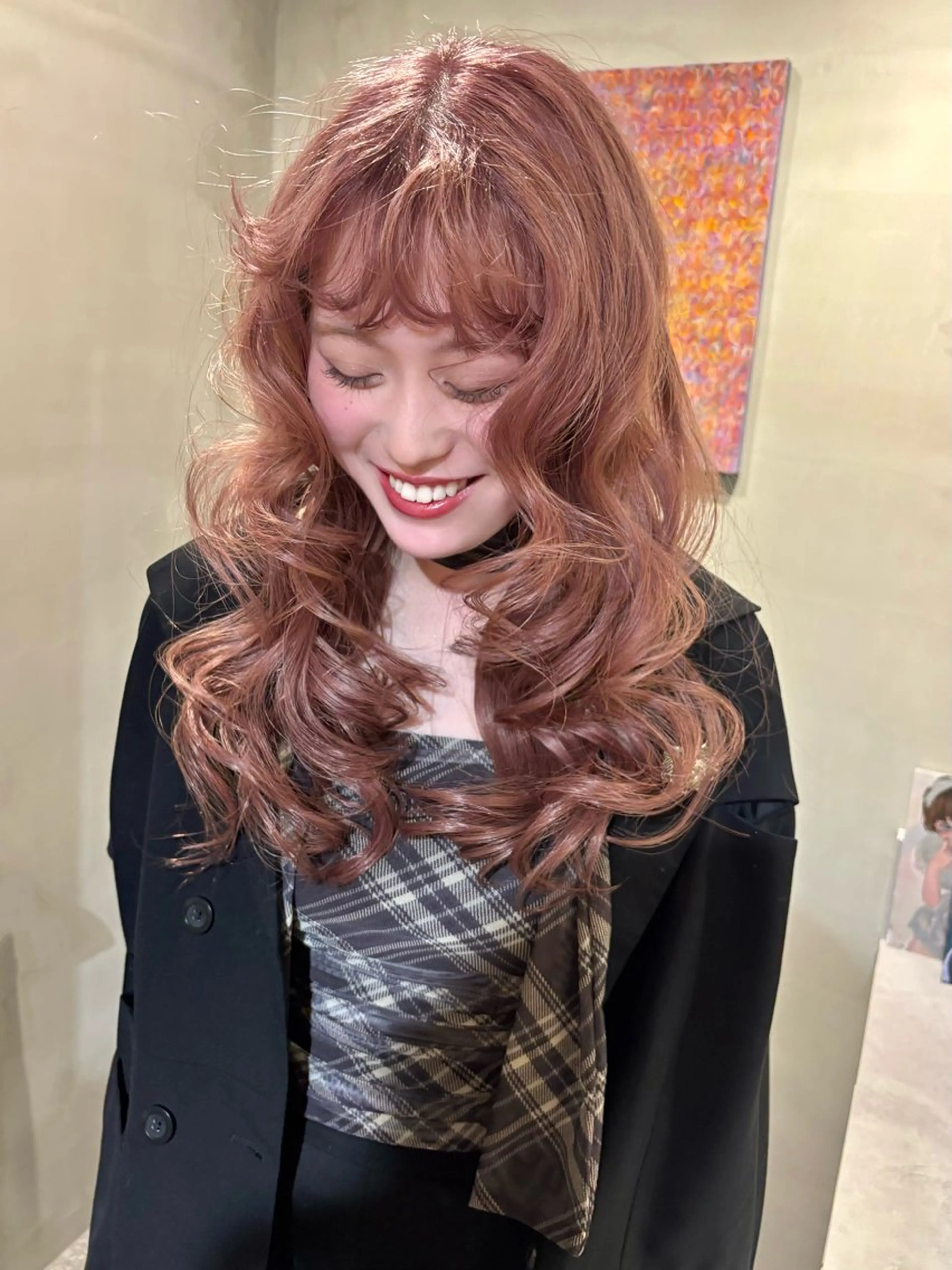 ロング カット ヘアカラー トリートメント YUUNA ハイトーンカラーのヘアスタイル