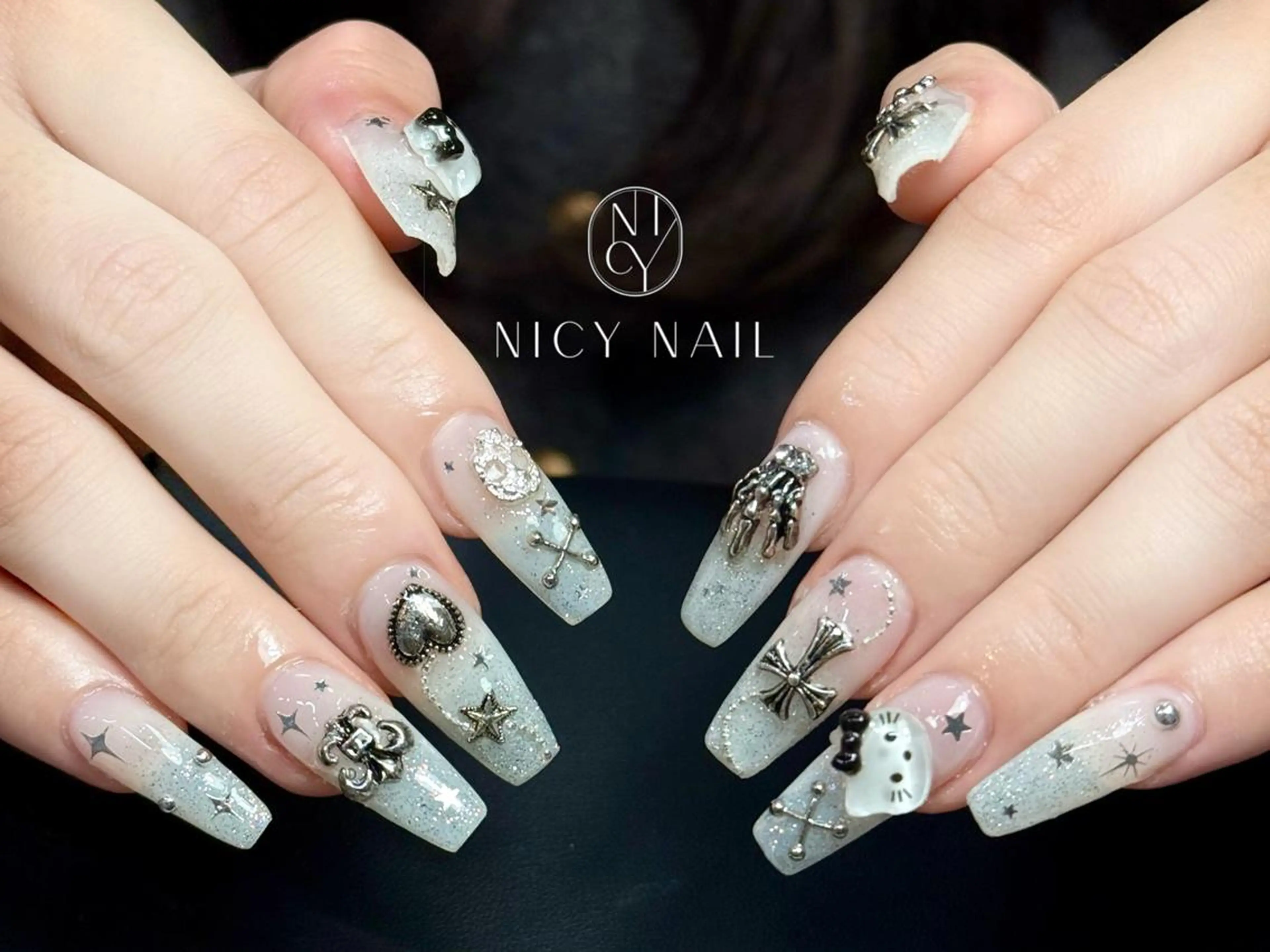 ネイル ハンドネイル Anna_ Nicy Nailのネイルデザイン
