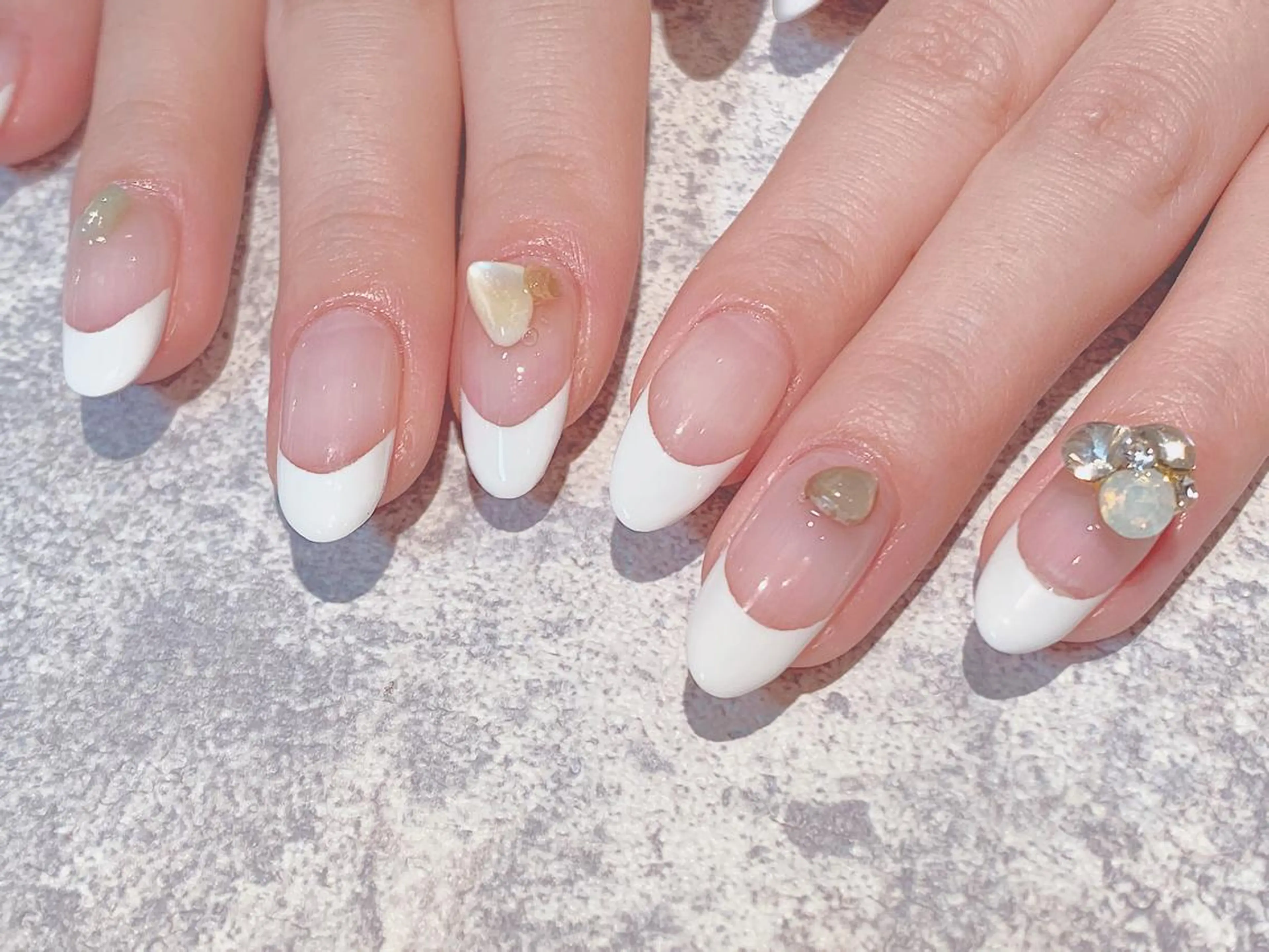 ネイル フレンチネイル もとまつ さちこのネイルデザイン