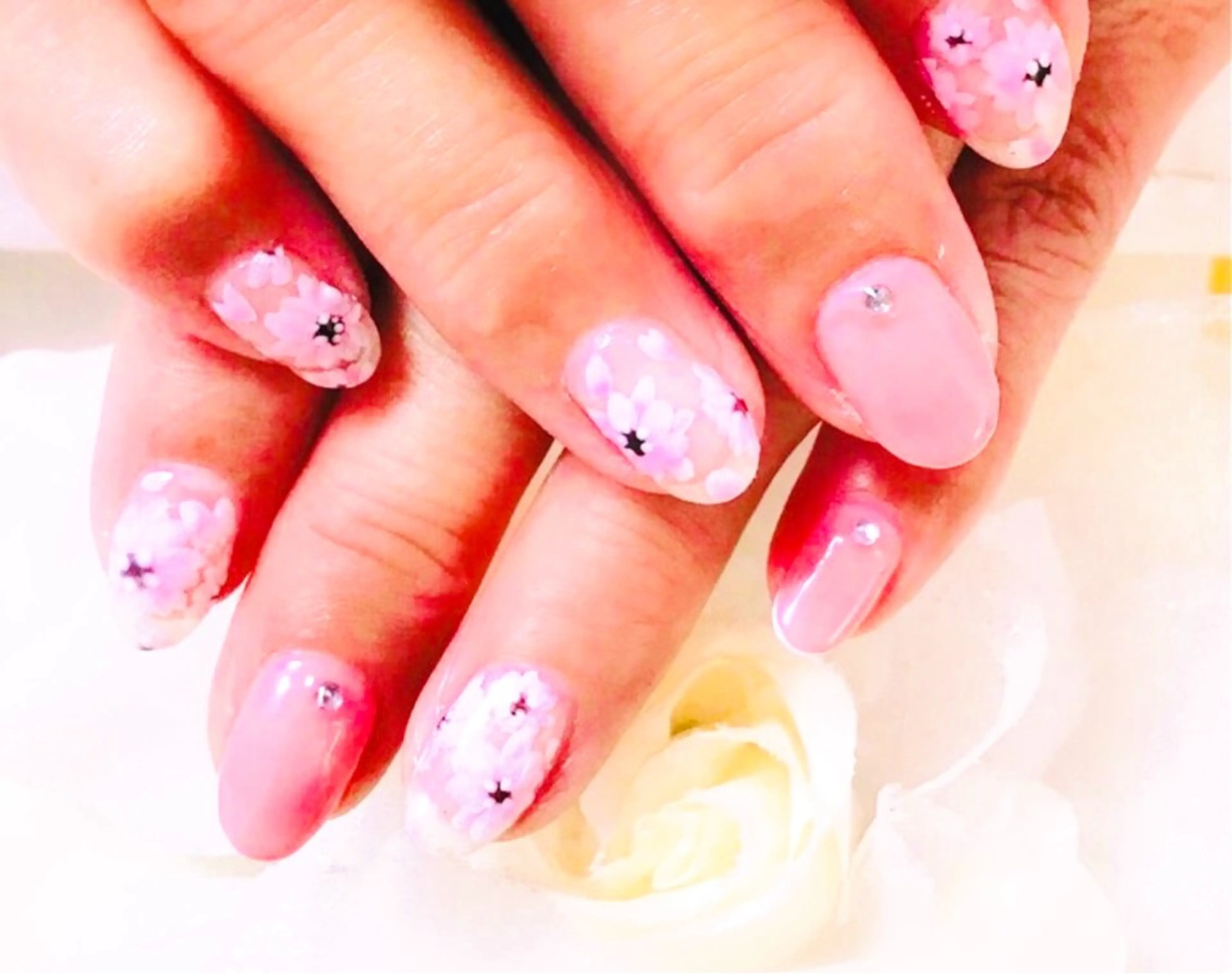 ネイル チークネイル クリアネイル 長さ出し フットネイル フレンチネイル LUCIA 南柏ネイルサロンのネイルデザイン