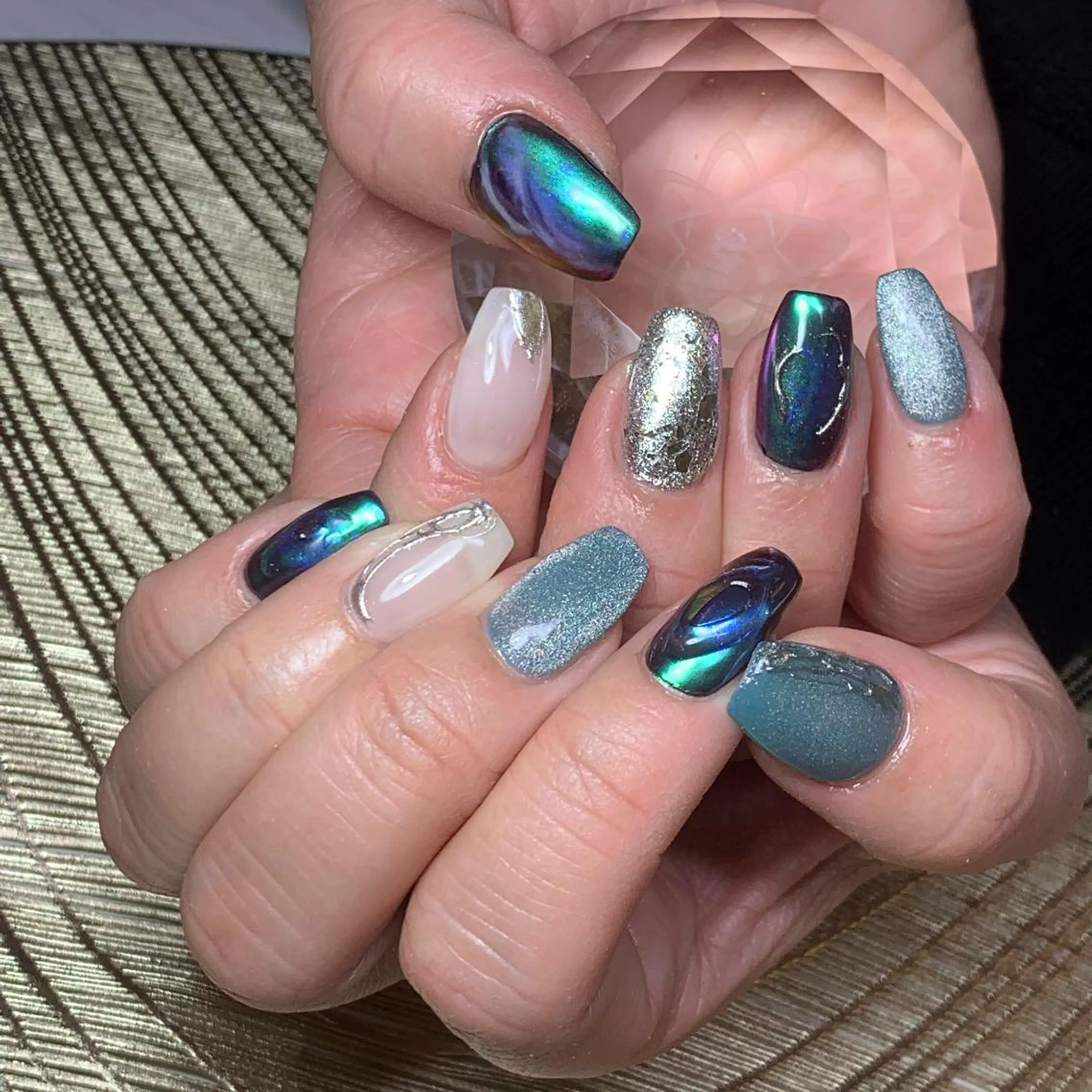 ネイル καρδιά -ｶﾙﾃﾞｨｱ-のネイルデザイン