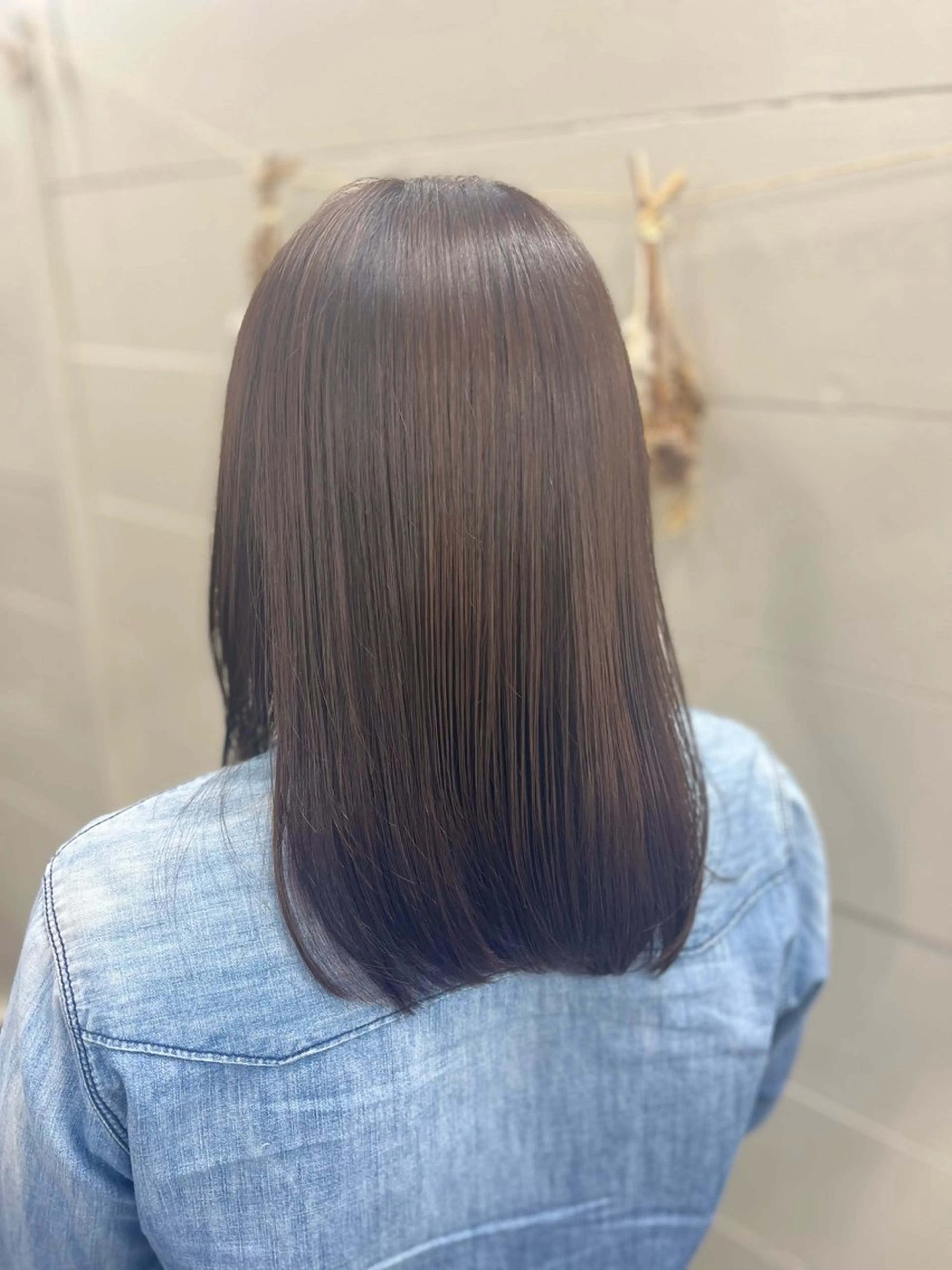 カラー 田口 夏鈴のヘアスタイル