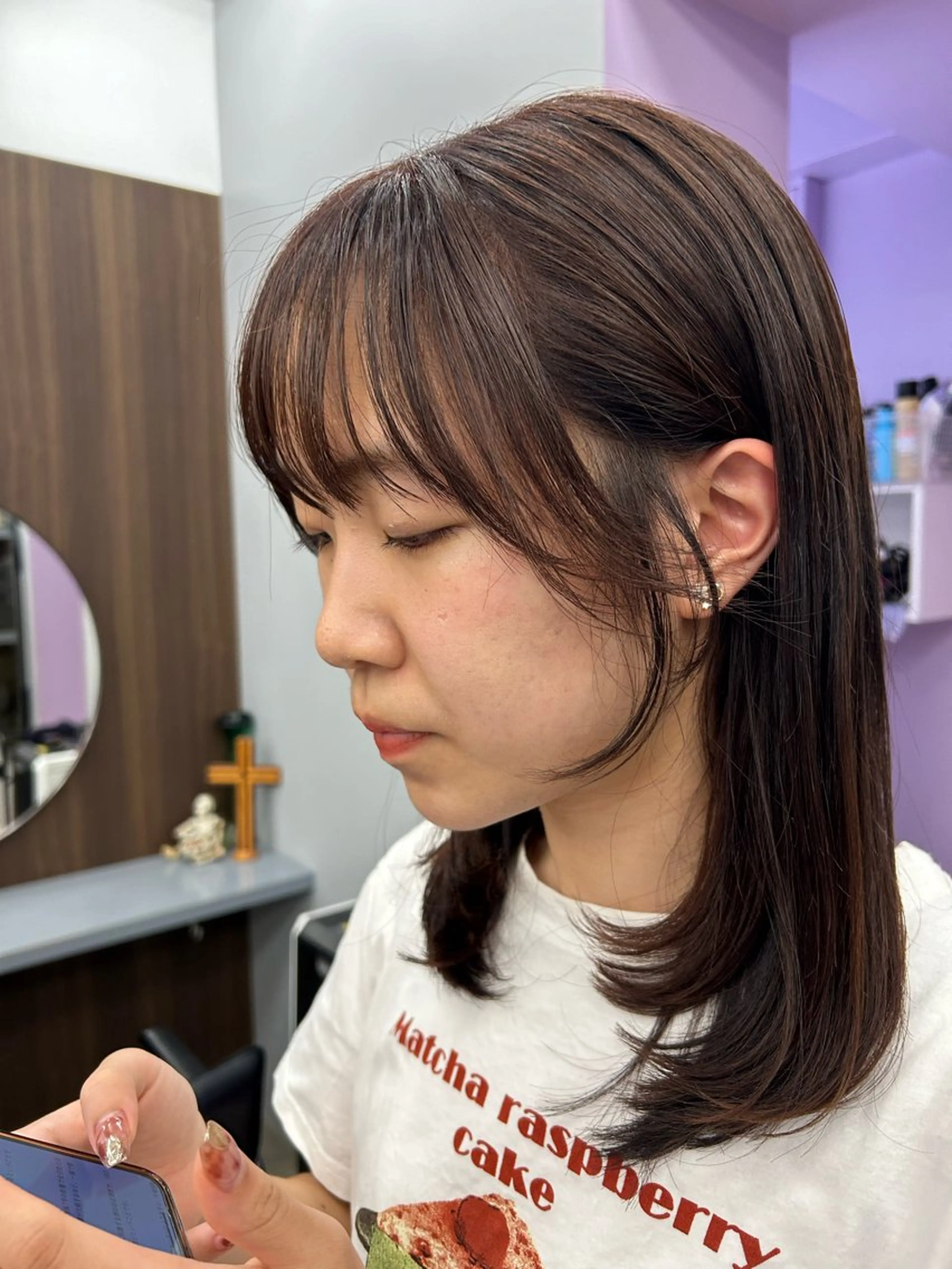 セミロング カラー おくれ毛 広美◎ <hiromi>のヘアスタイル