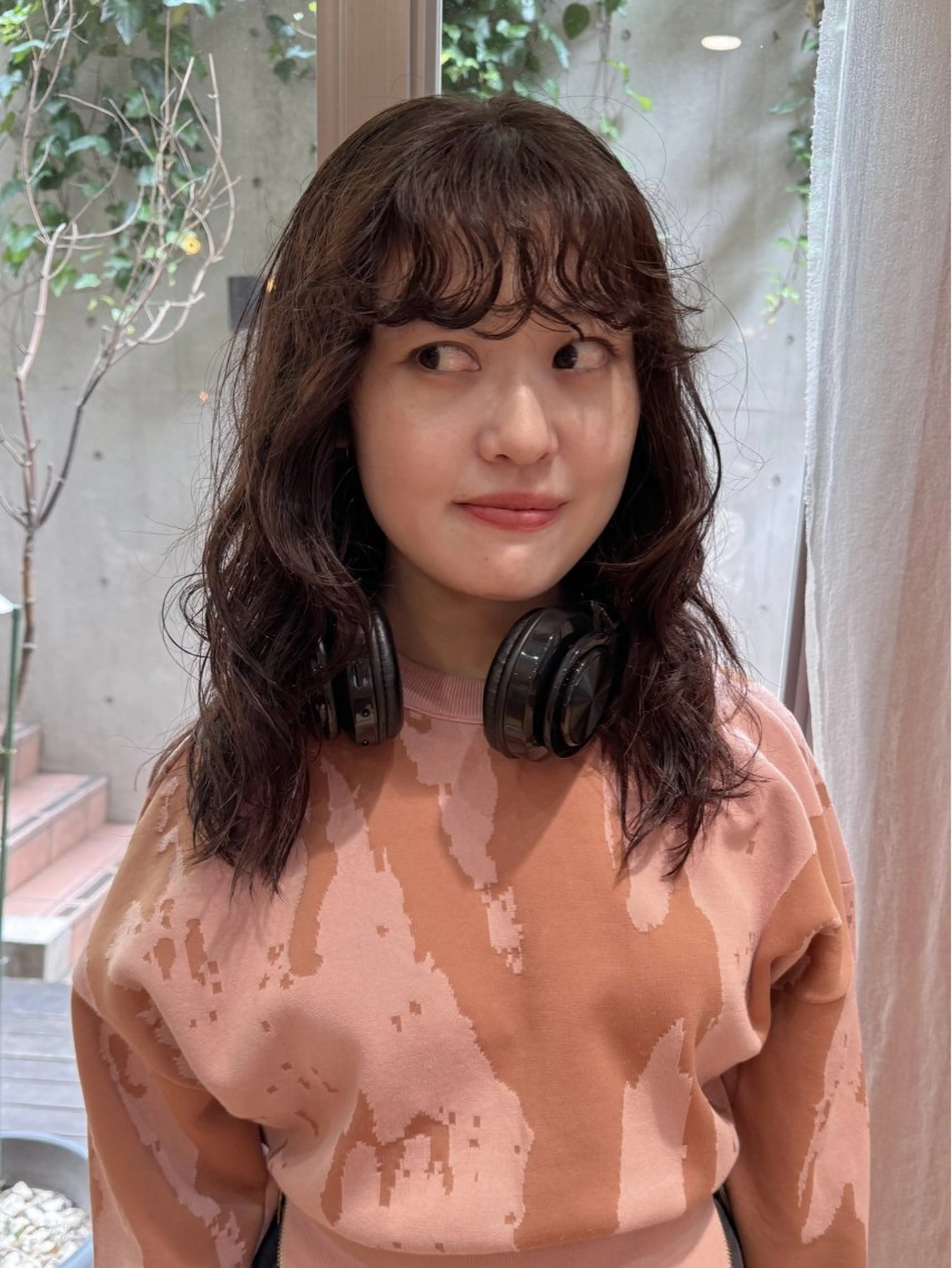 ミディアム ミディアムパーマ カット パーマ 大橋 芽衣のヘアスタイル