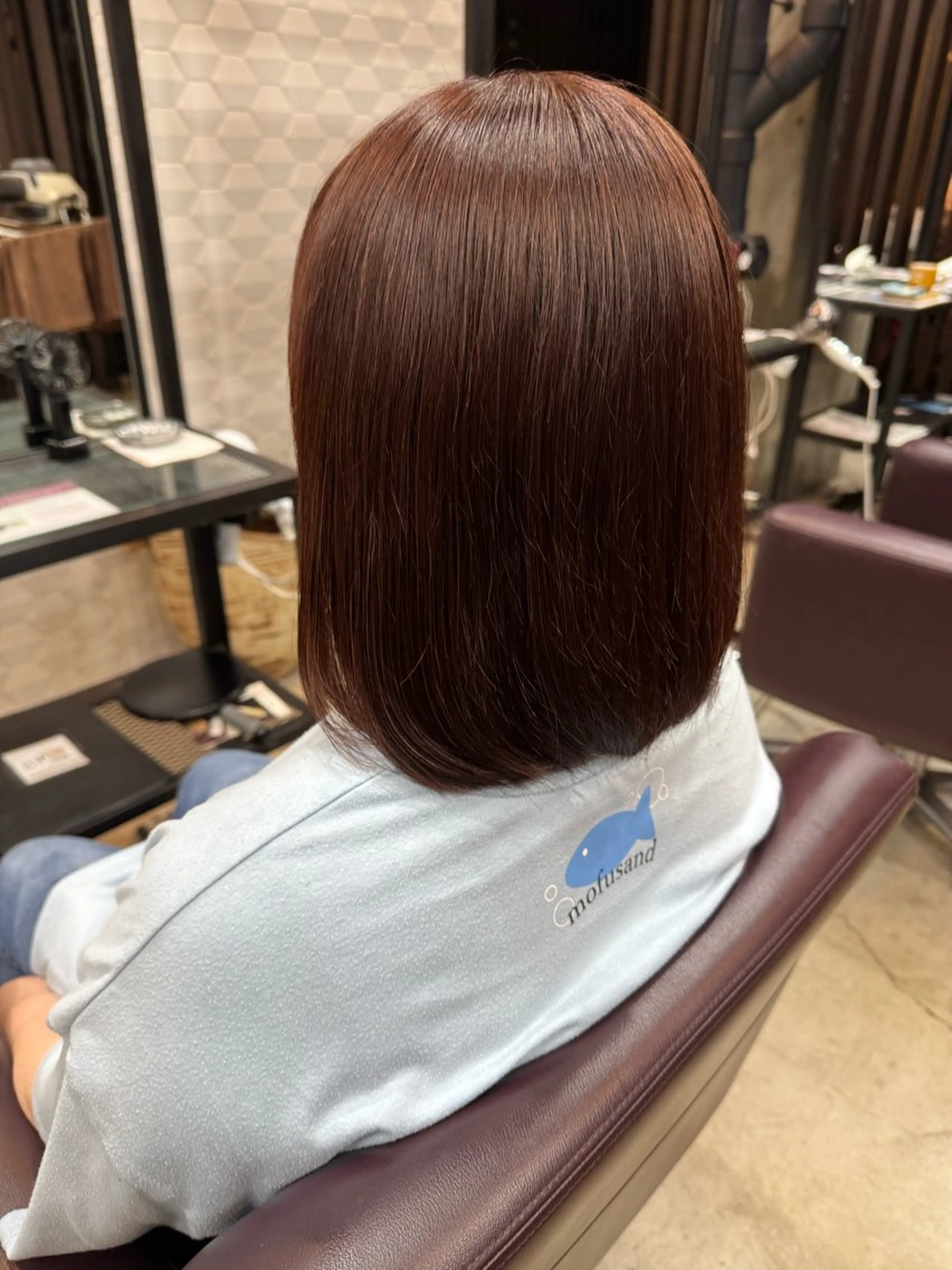 ミディアム ピンクブラウン カット ヘアカラー 東 公桂のヘアスタイル