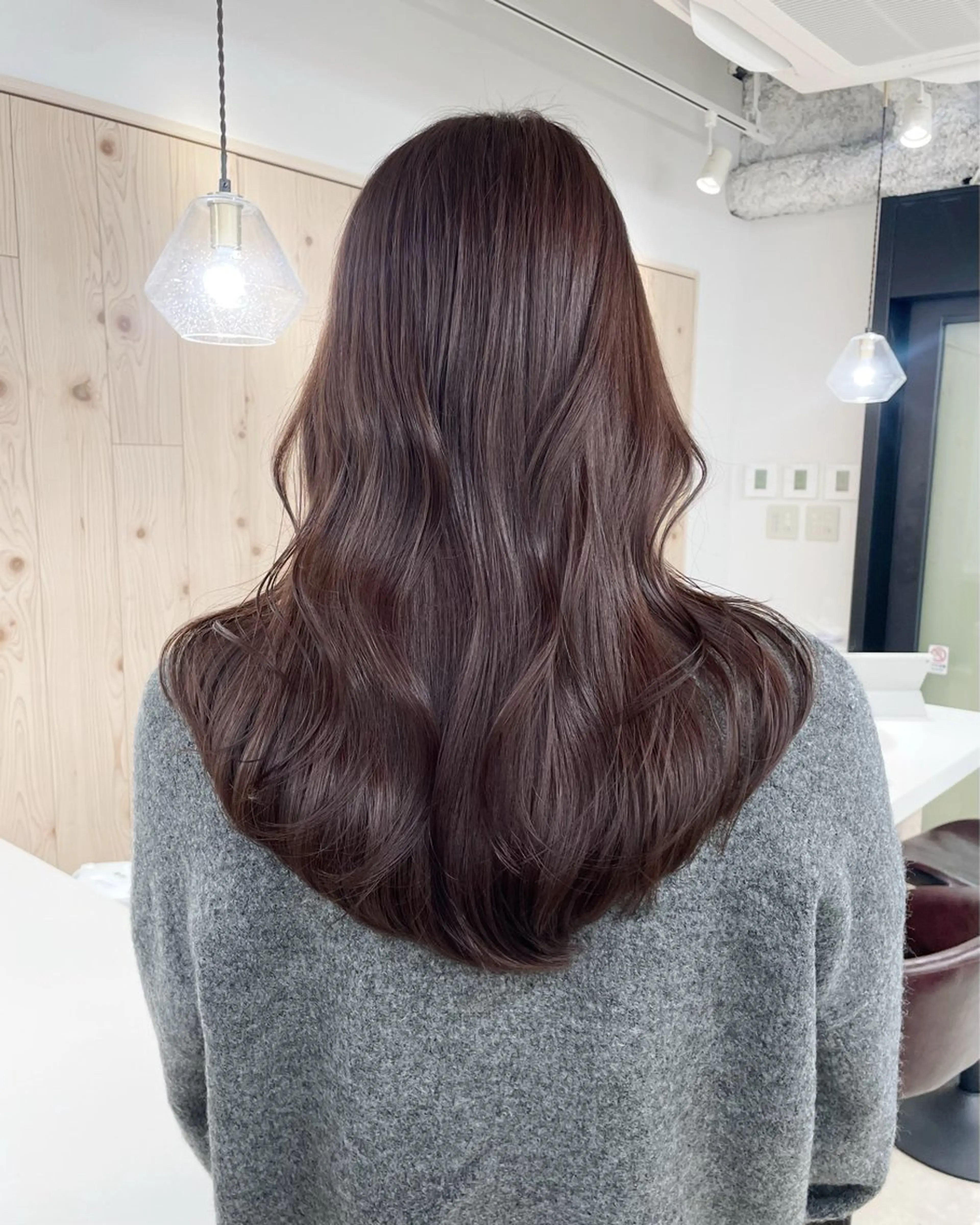 ミディアム カラー ヘアカラー トリートメント 新宿/韓国ヘア/ 髪質改善ストレートのヘアスタイル