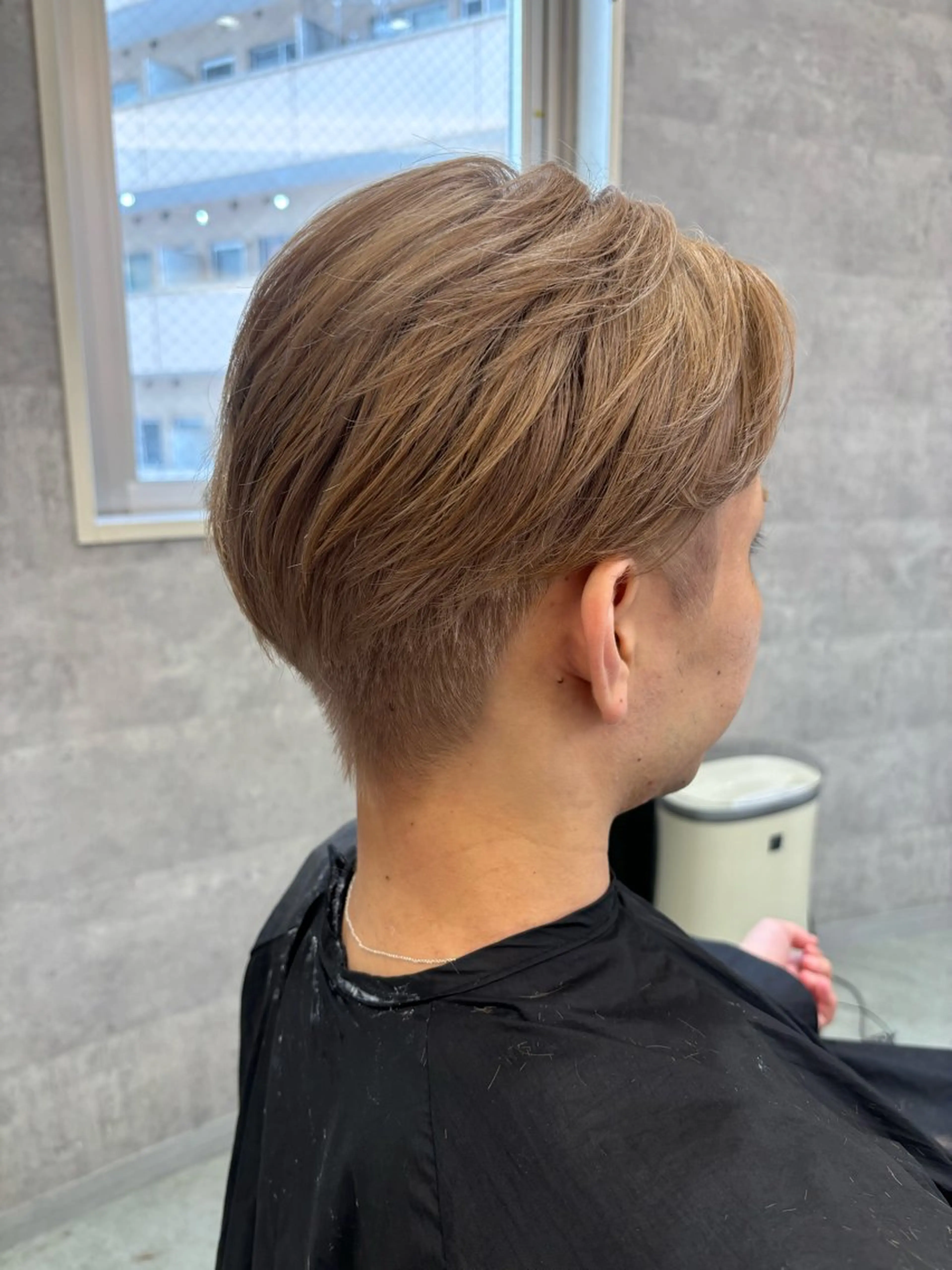 カラー メンズ カット ヘアカラー 韓国ハイトーンカラー kana♡のヘアスタイル