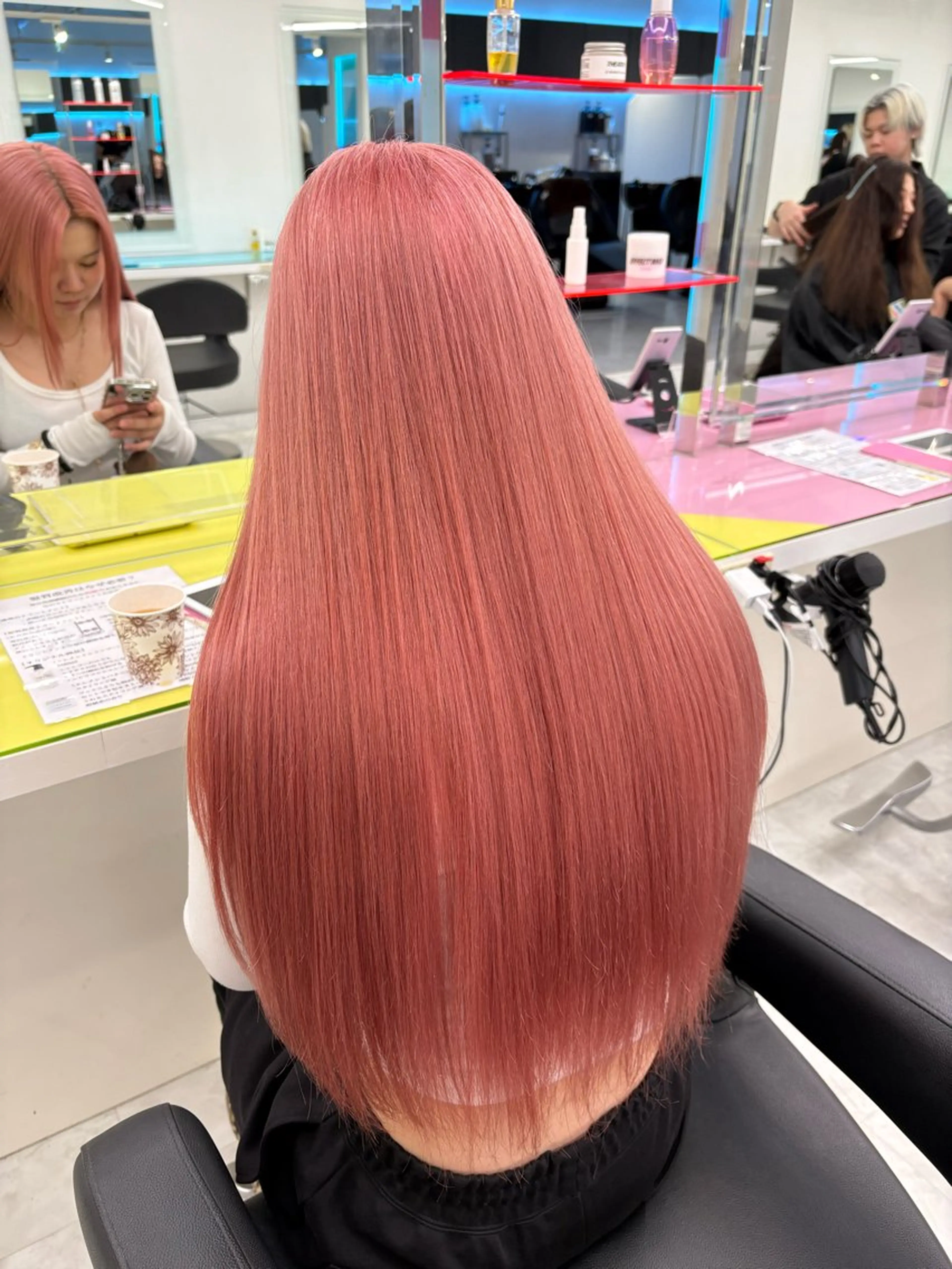 カラー ヘアカラー akari🎀🤍 ガーリーstyleのヘアスタイル