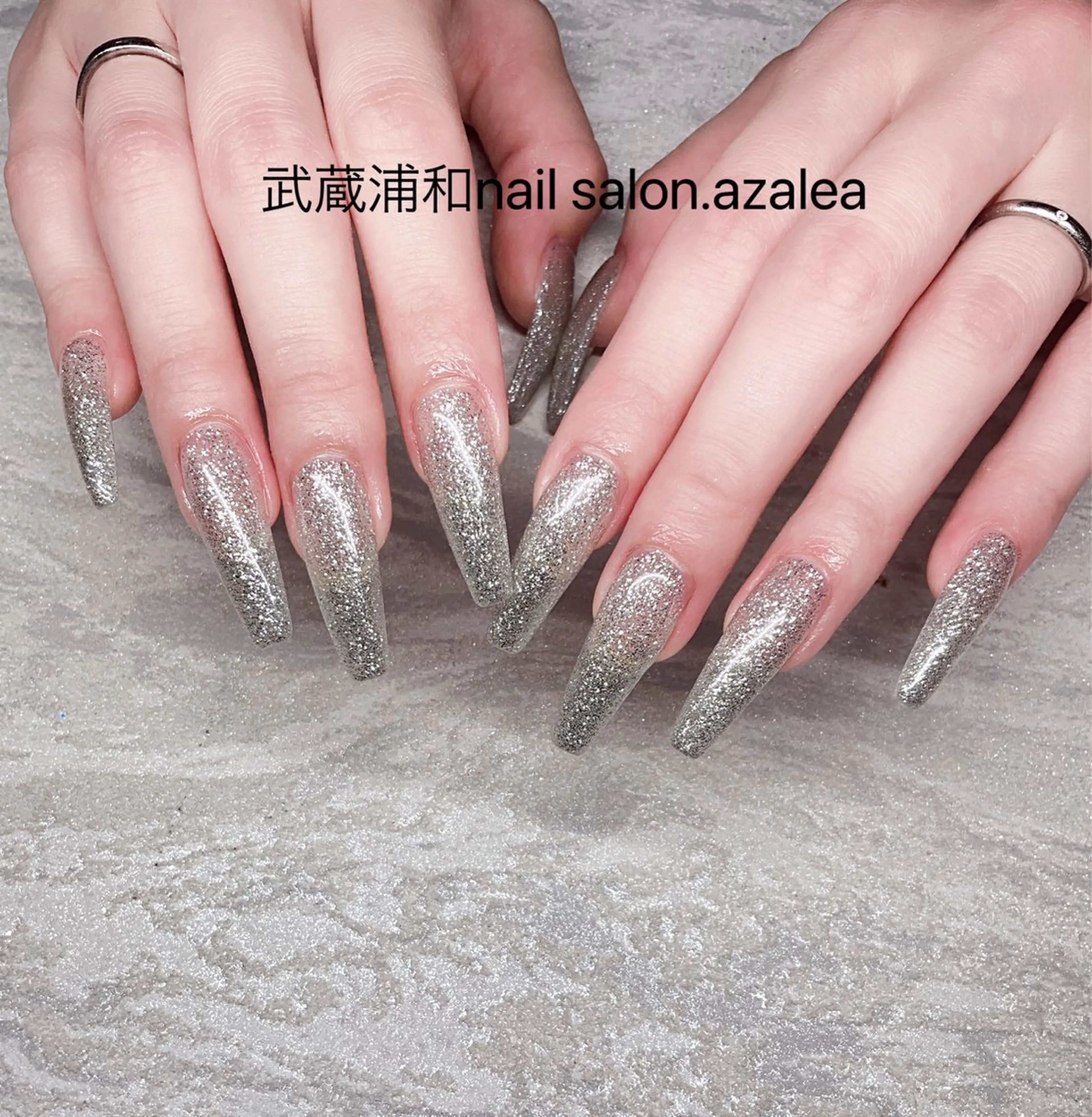 ネイル ハンドネイル R inのネイルデザイン