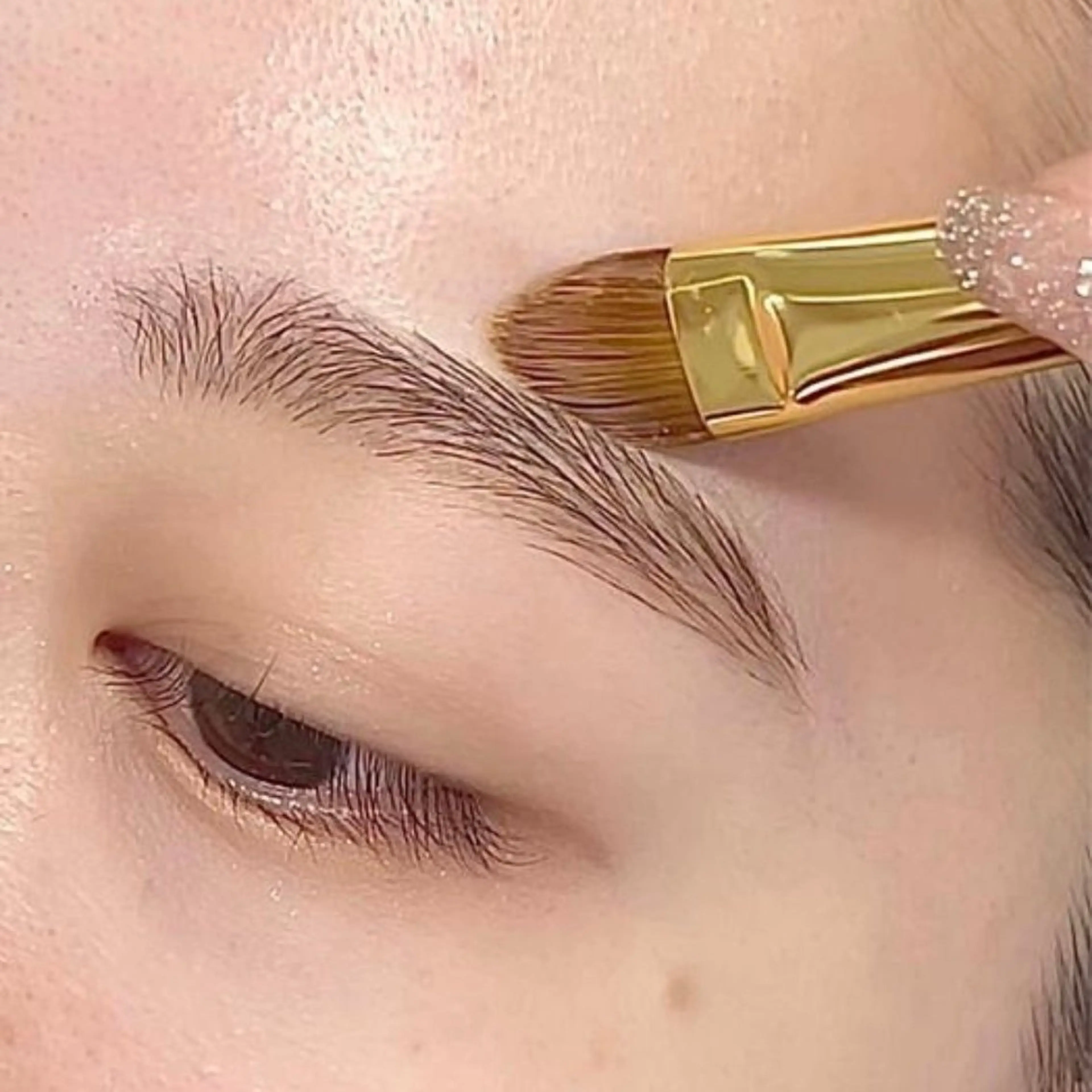 アイブロウ SPARKLE.恵比寿アイブロウサロン所属・SPARKLE. Ayaka🐰の眉毛・アイブロウイメージ