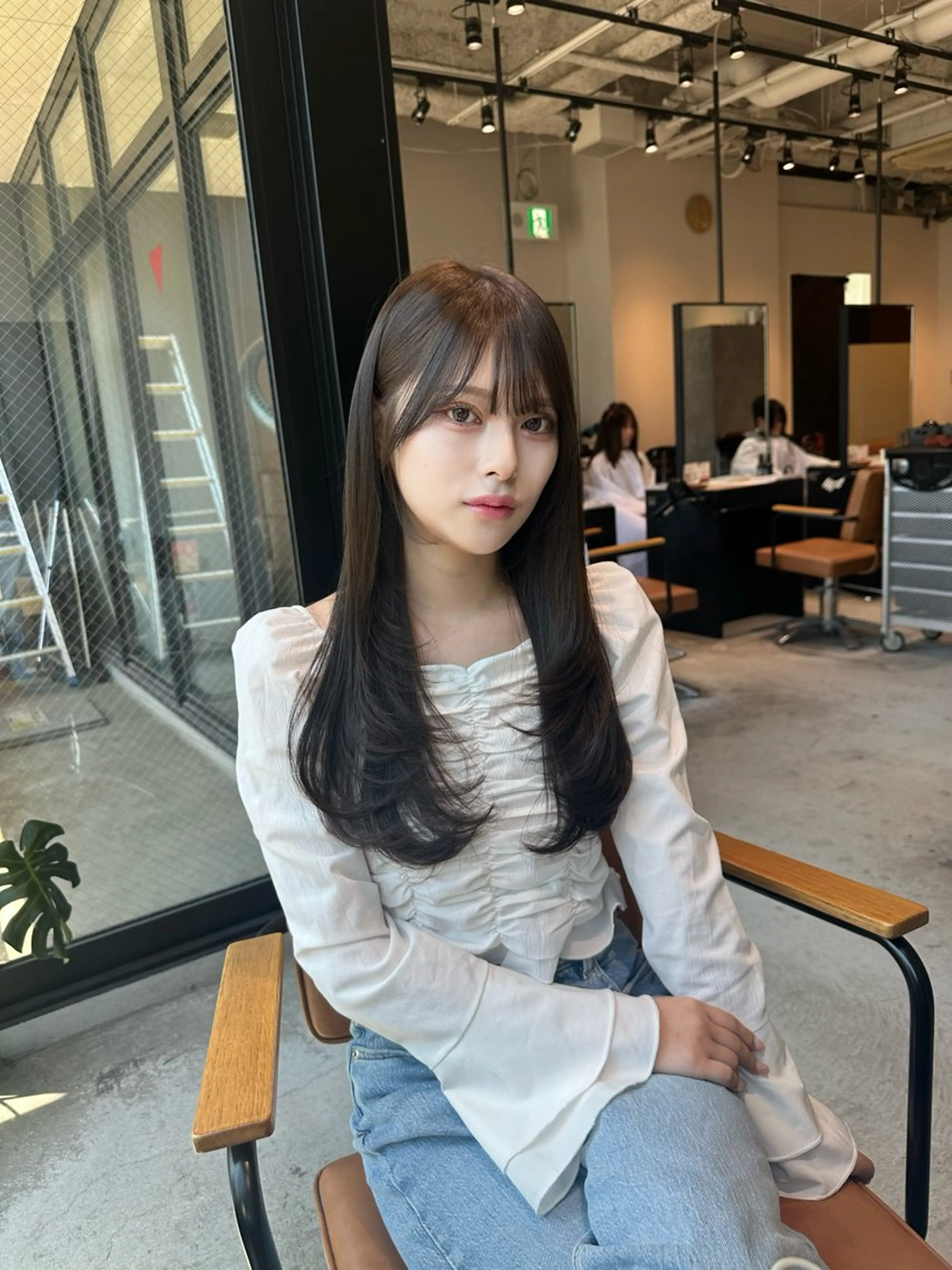 ロング カラー 韓国レイヤーカット 透明感カラー冨田那樹のヘアスタイル
