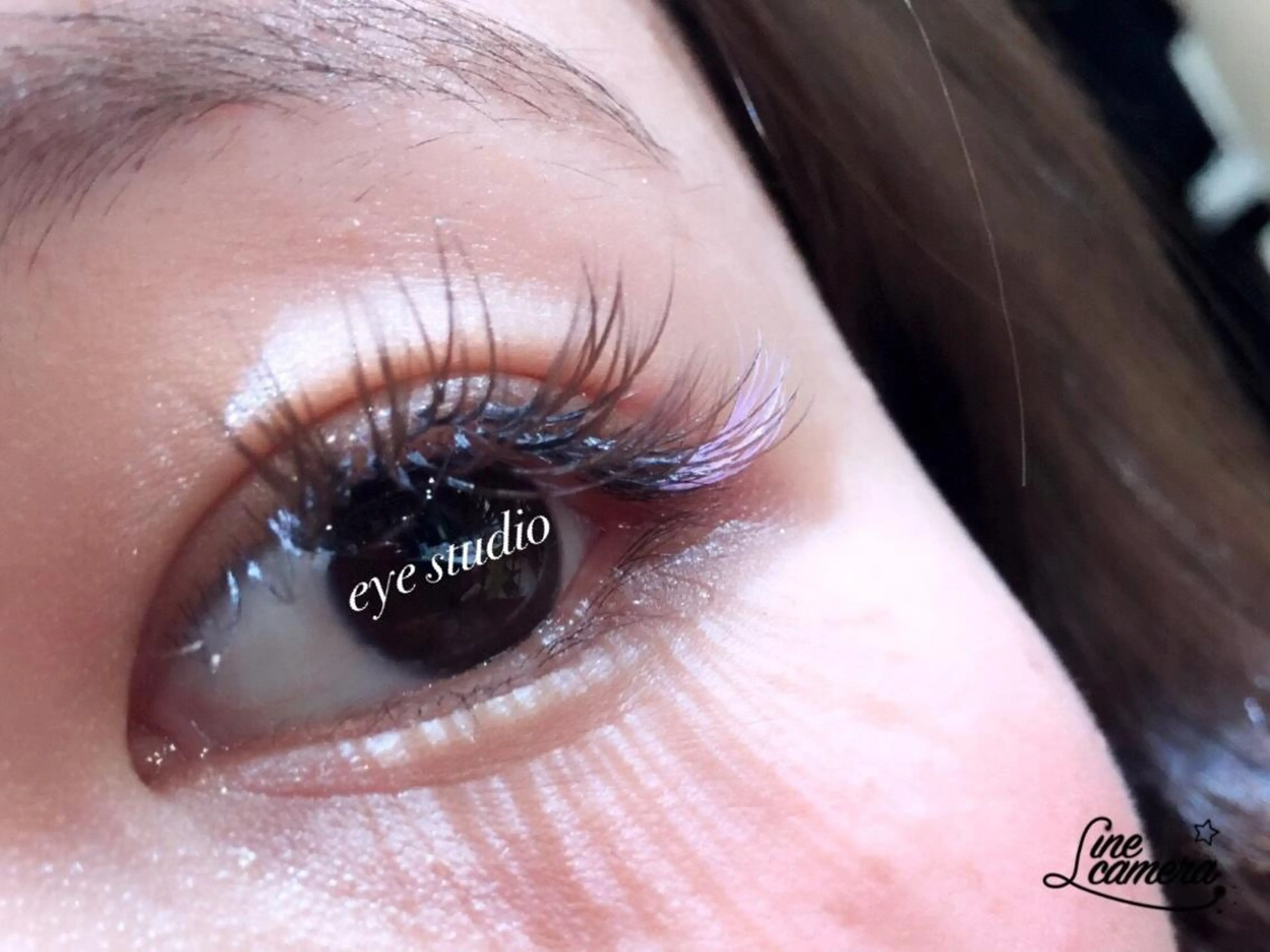 マツエク・マツパ カラーマツエク レイヤーカット 早崎太生のヘアスタイル