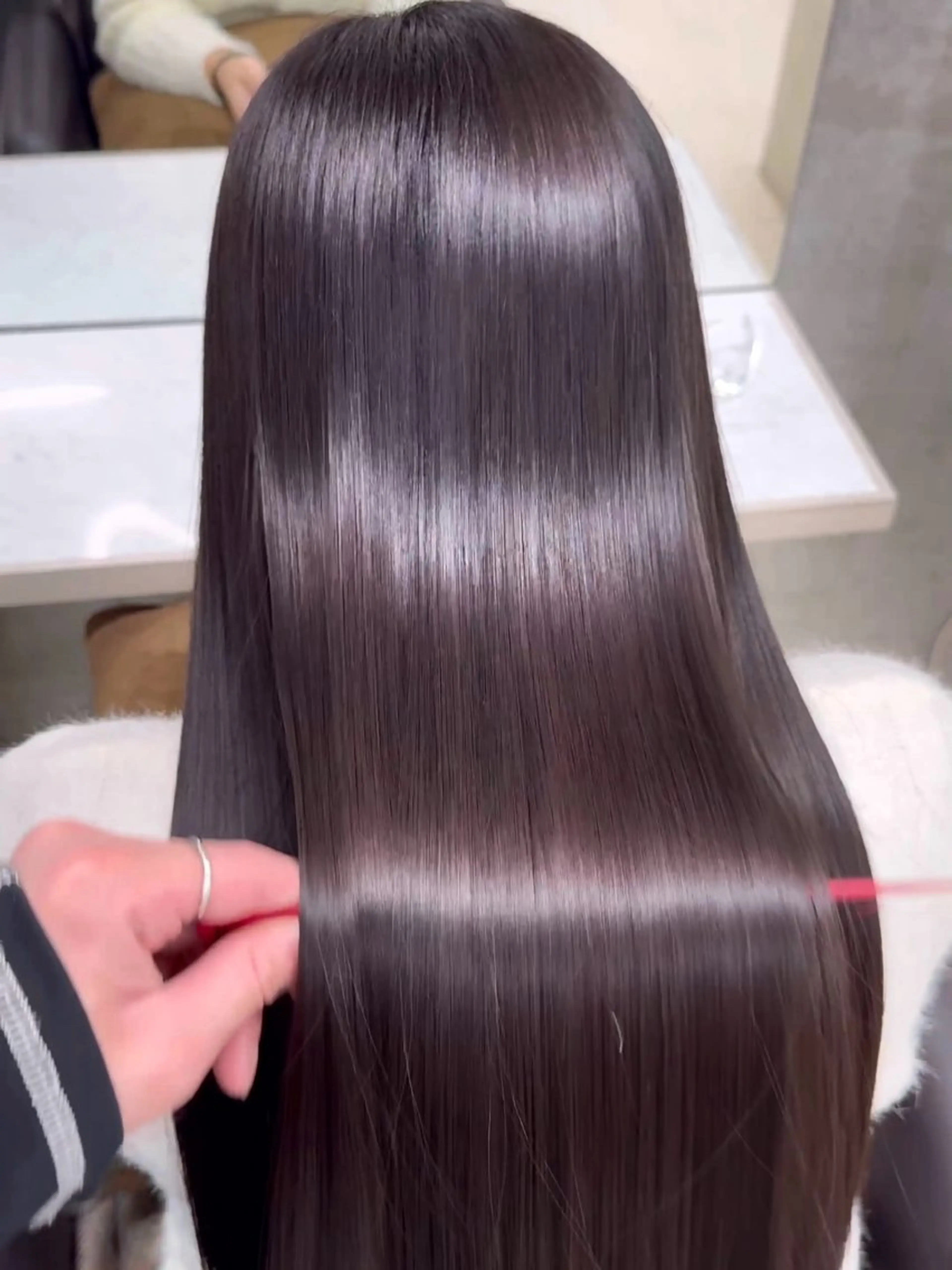 ロング 縮毛矯正 うる艶ヘア♡韓国好き 透明感　shotaのヘアスタイル