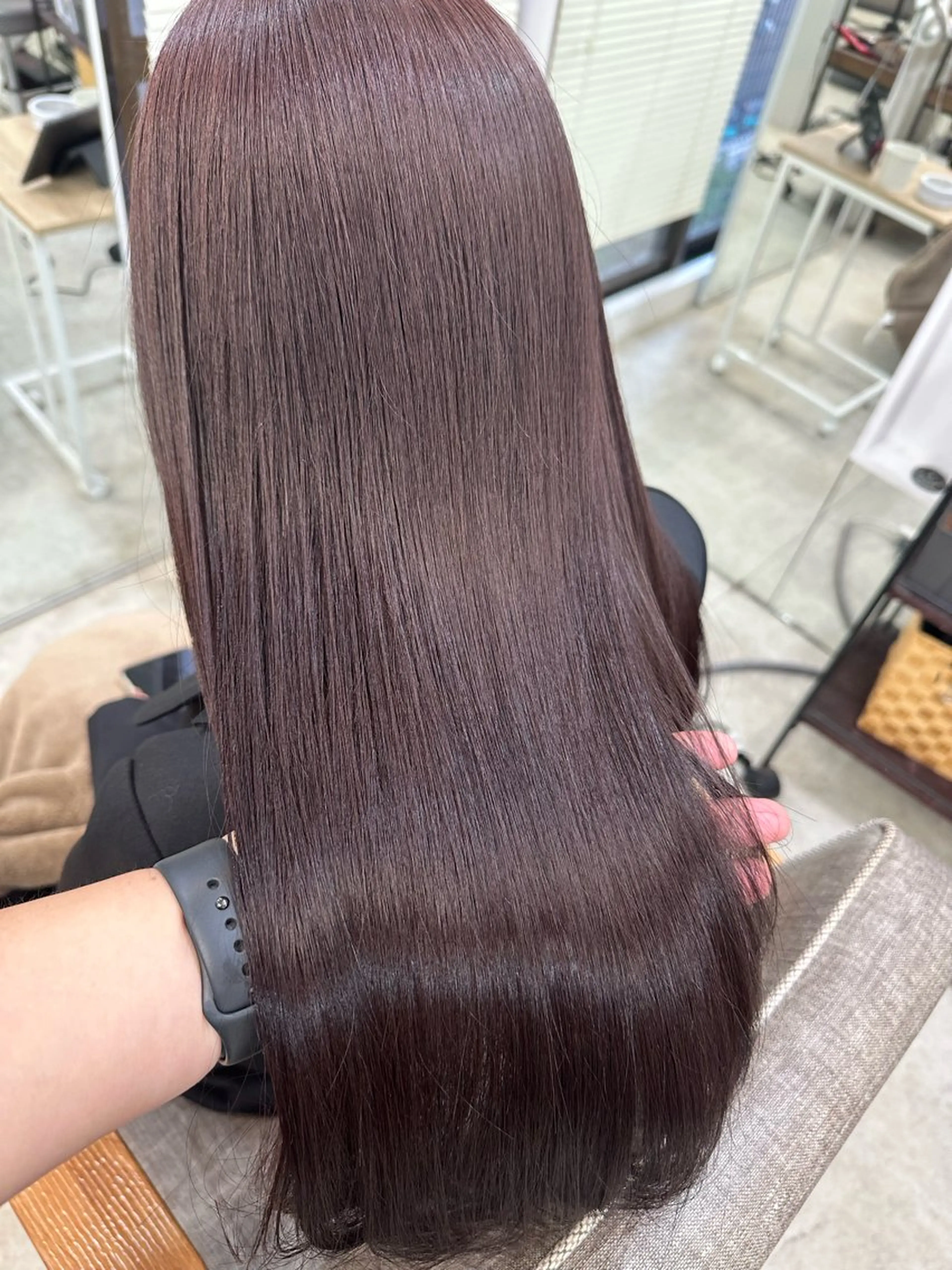 ロング カラー ラベンダーカラー 髪質改善 カット ヘアカラー トリートメント 髪質改善/レイヤー ストウシンゴのヘアスタイル