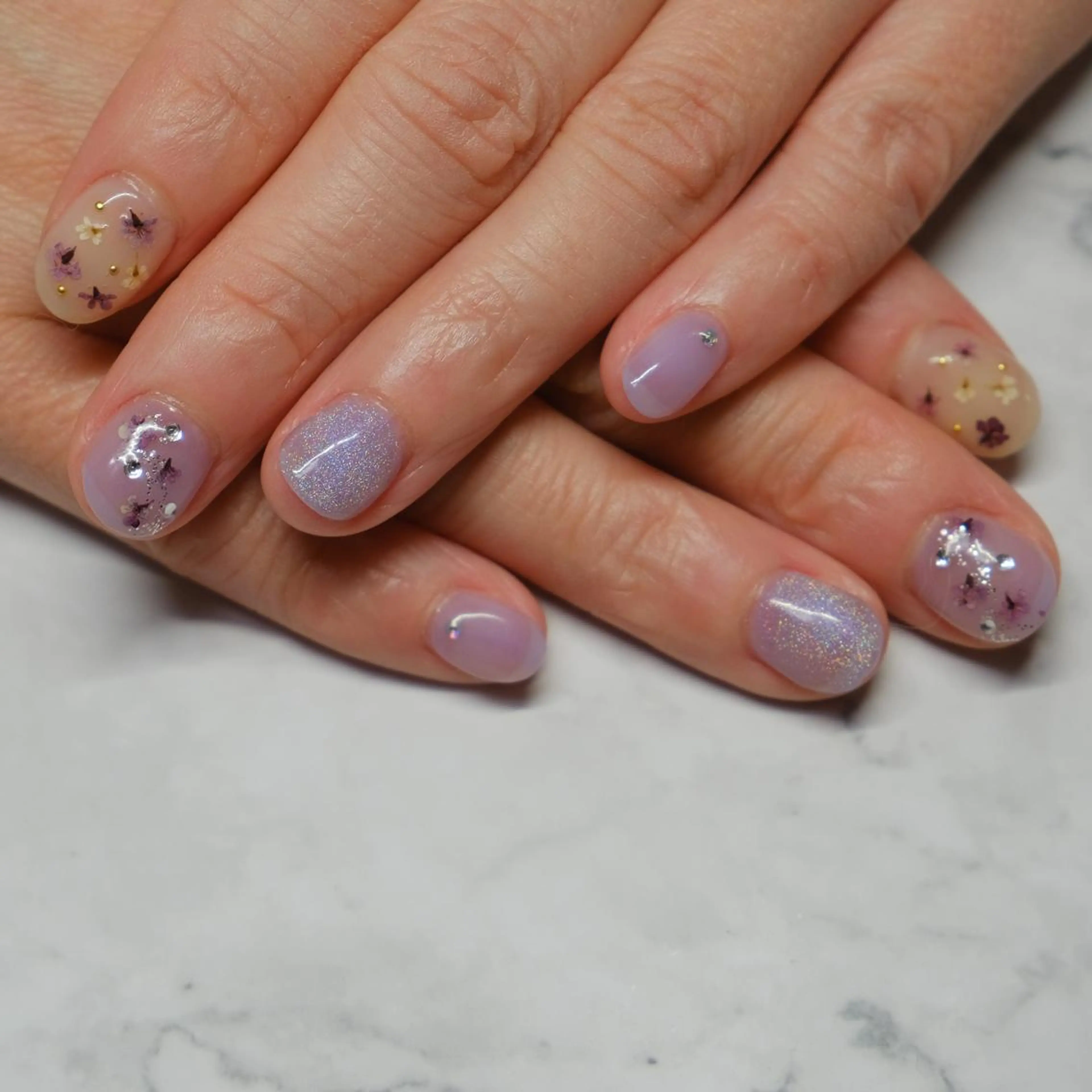 ネイル Flowers Tomomiのネイルデザイン