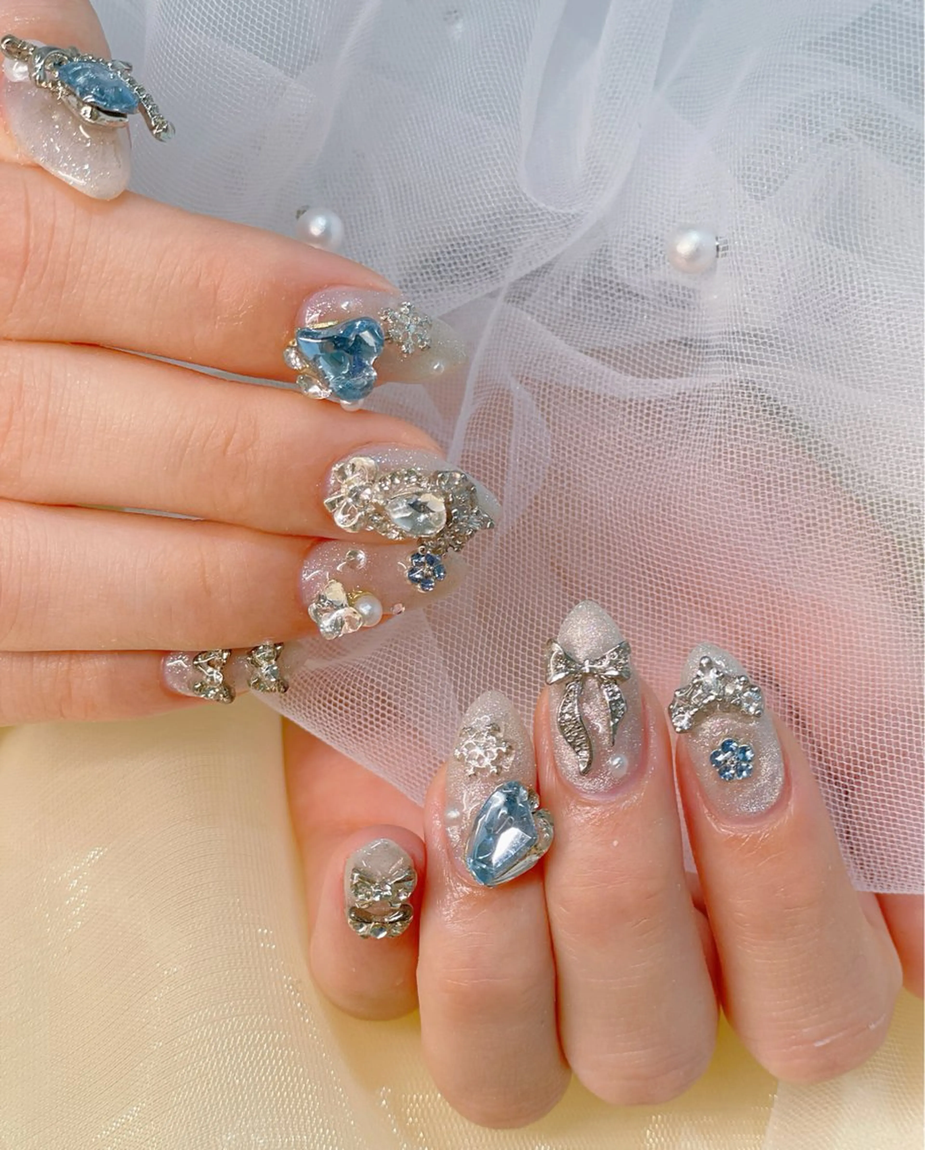 ネイル オーロラネイル ブルー チークネイル 長さ出し フットネイル MOCHI 新大久保のネイルデザイン