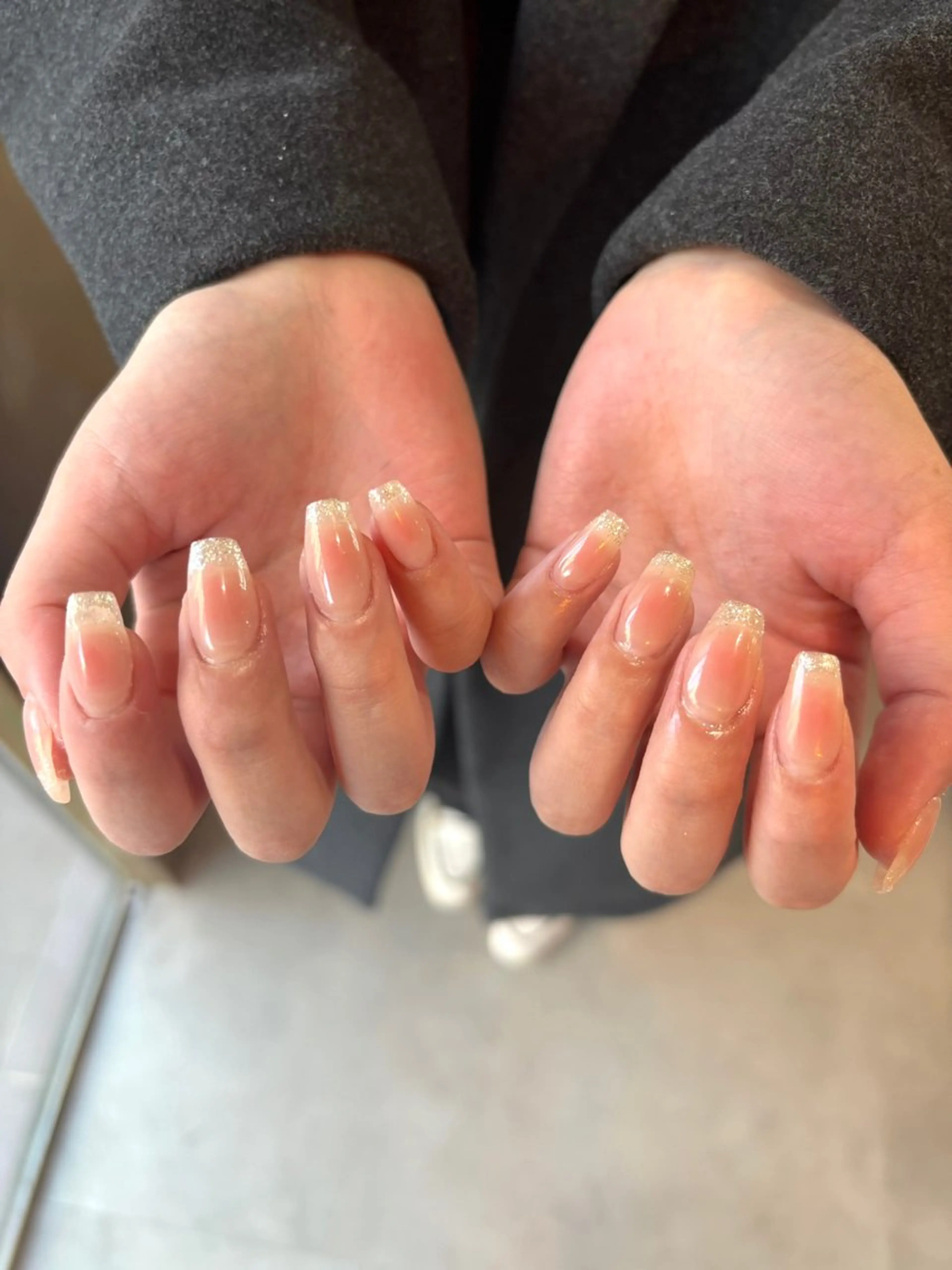 セミロング ハンドネイル Lesest akariのネイルデザイン