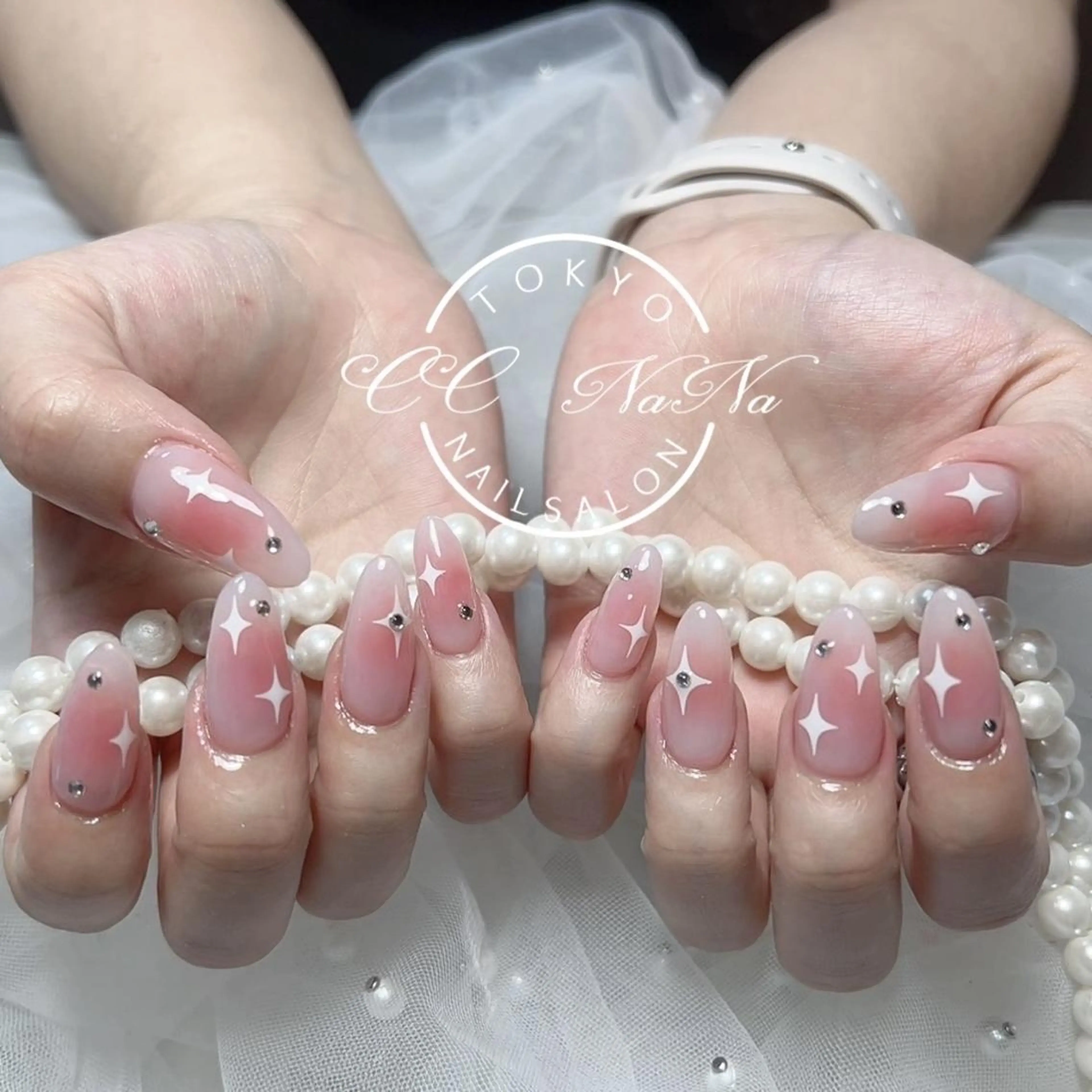 ネイル ハンドネイル 星川✨奈々美 パラジェル取扱店🦋のネイルデザイン