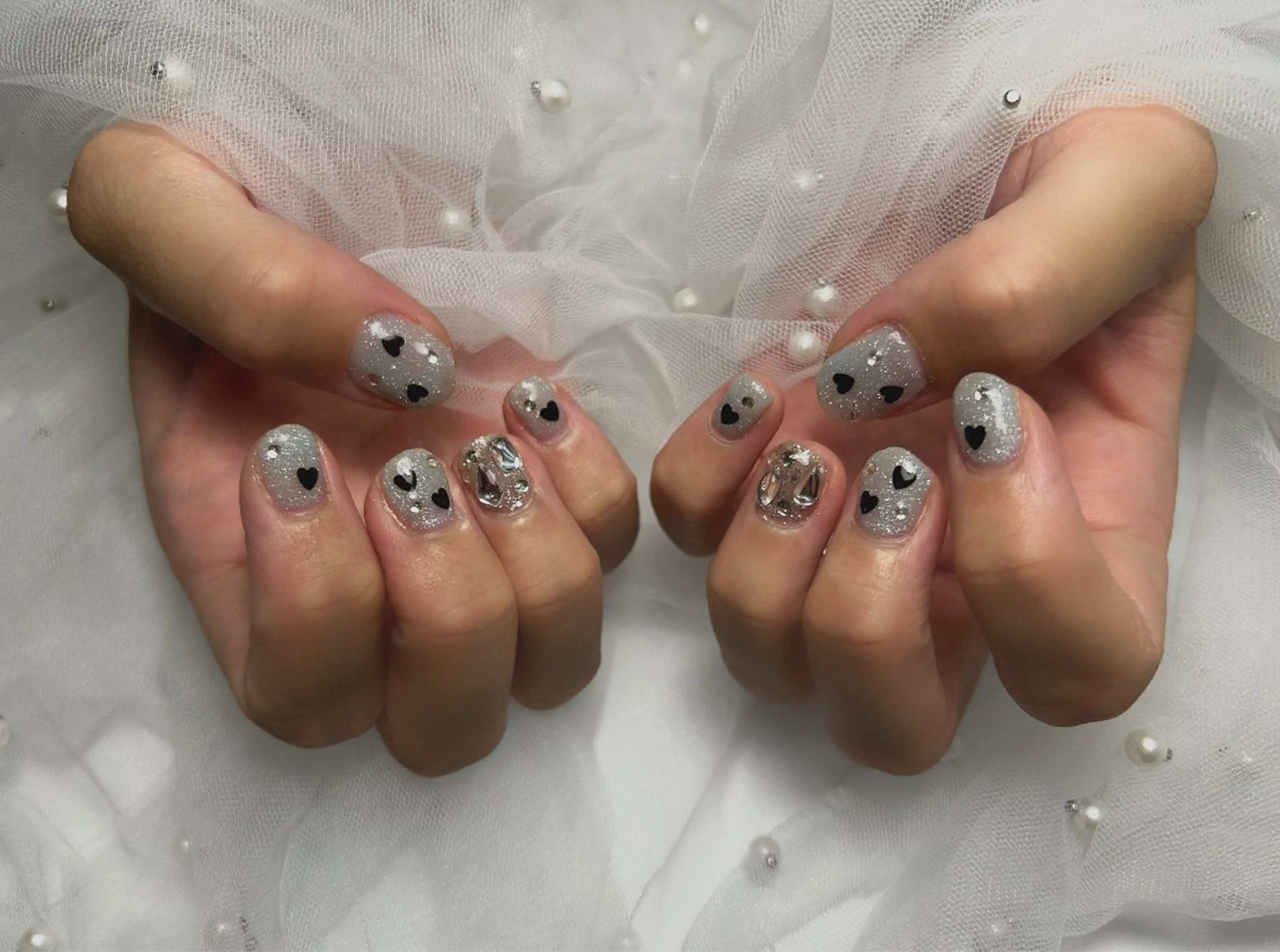 ネイル 佐藤 友里絵のネイルデザイン