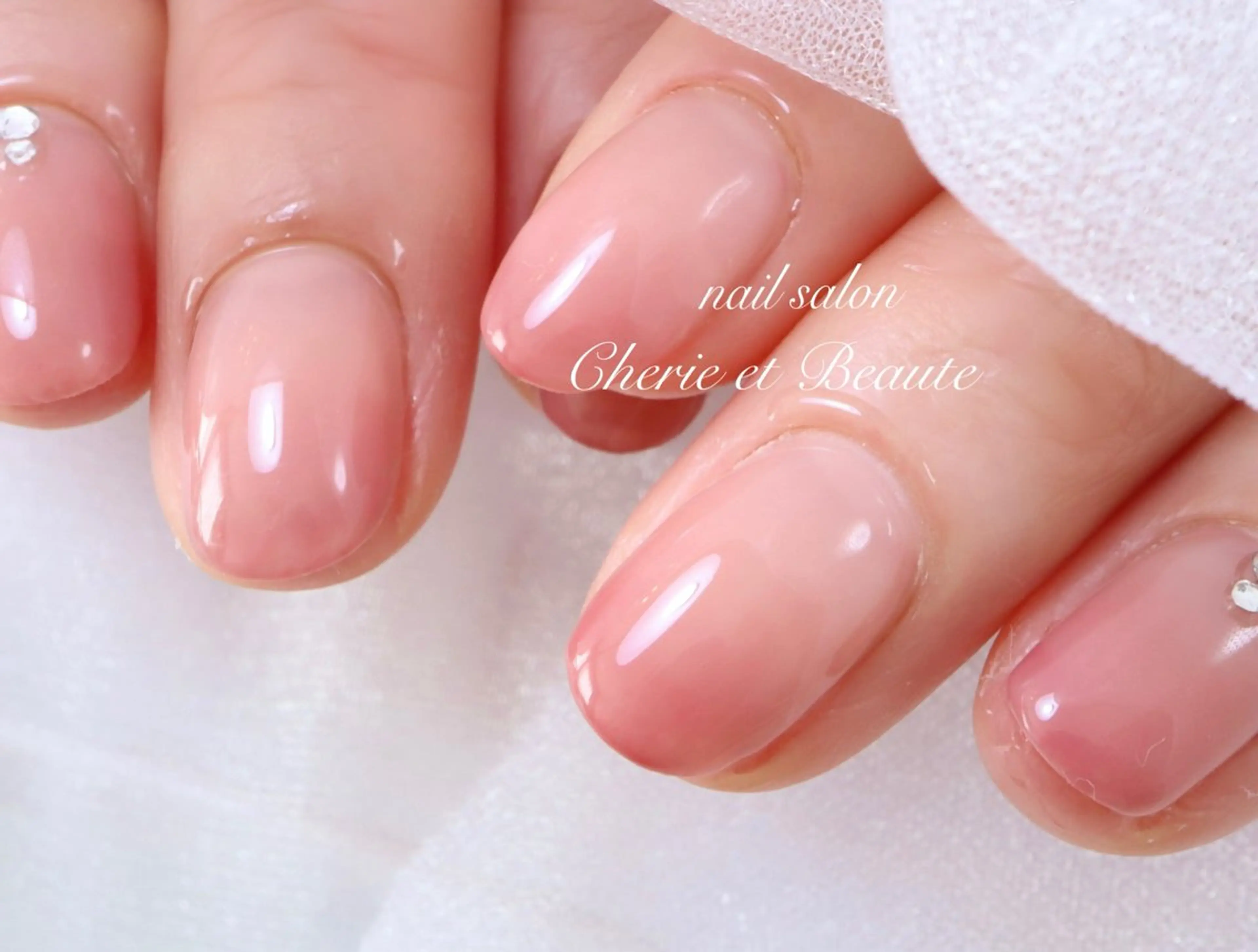 ネイル ジェルネイル グラデーション nail salon シェリーのネイルデザイン