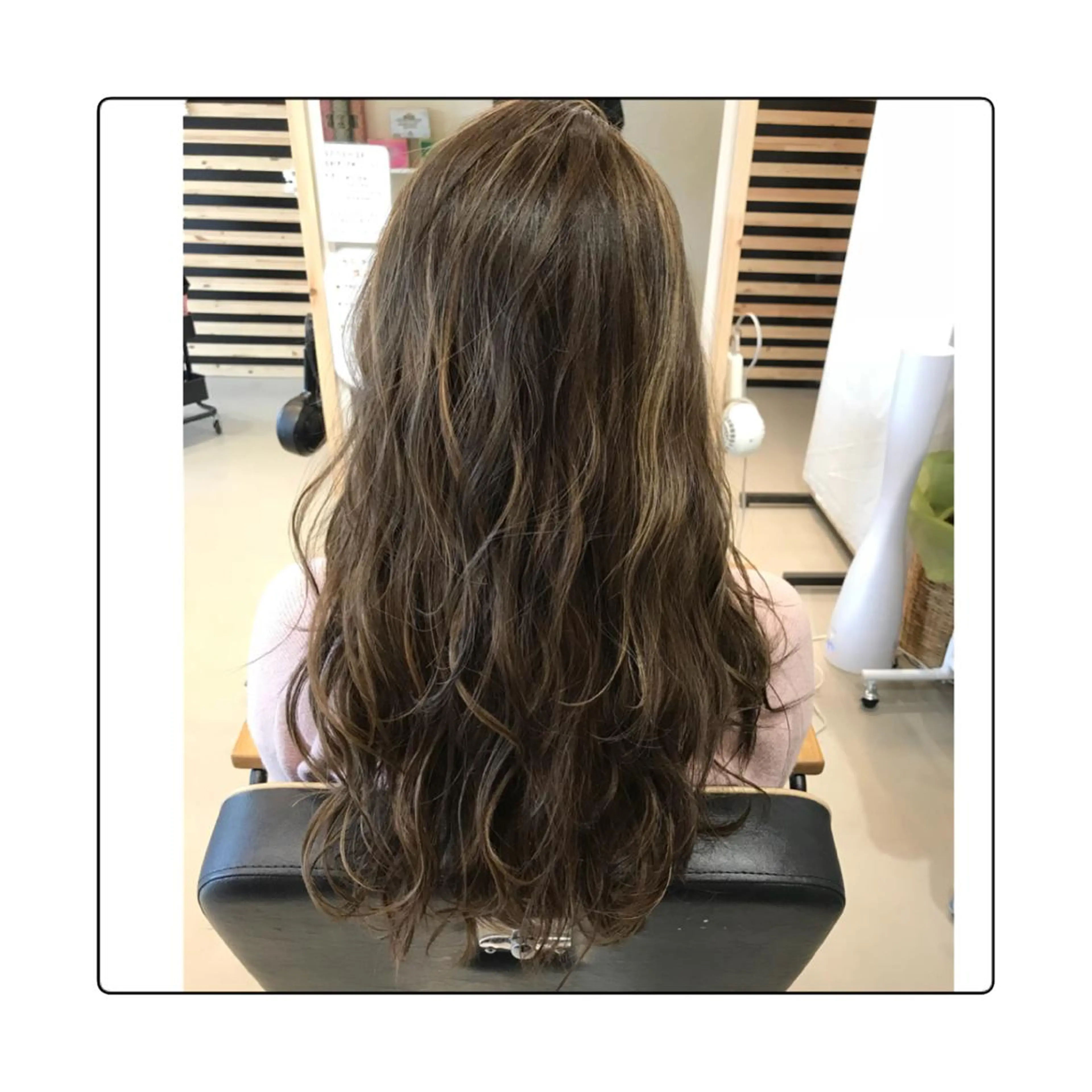 セミロング カラー ハイライトカラー ハイライト 大久保 隆蔵のヘアスタイル