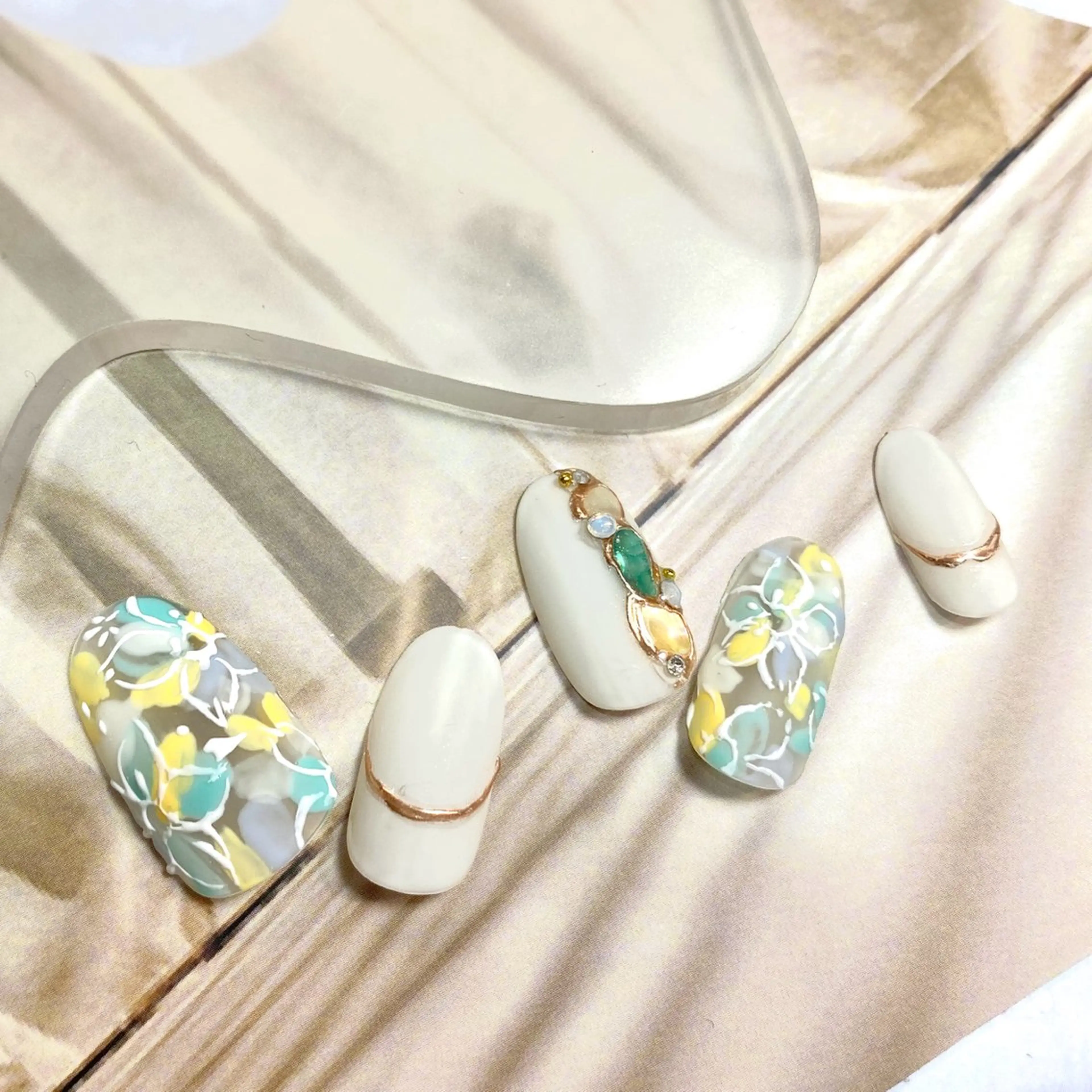 ネイル nail salon ily 武蔵新城のネイルデザイン