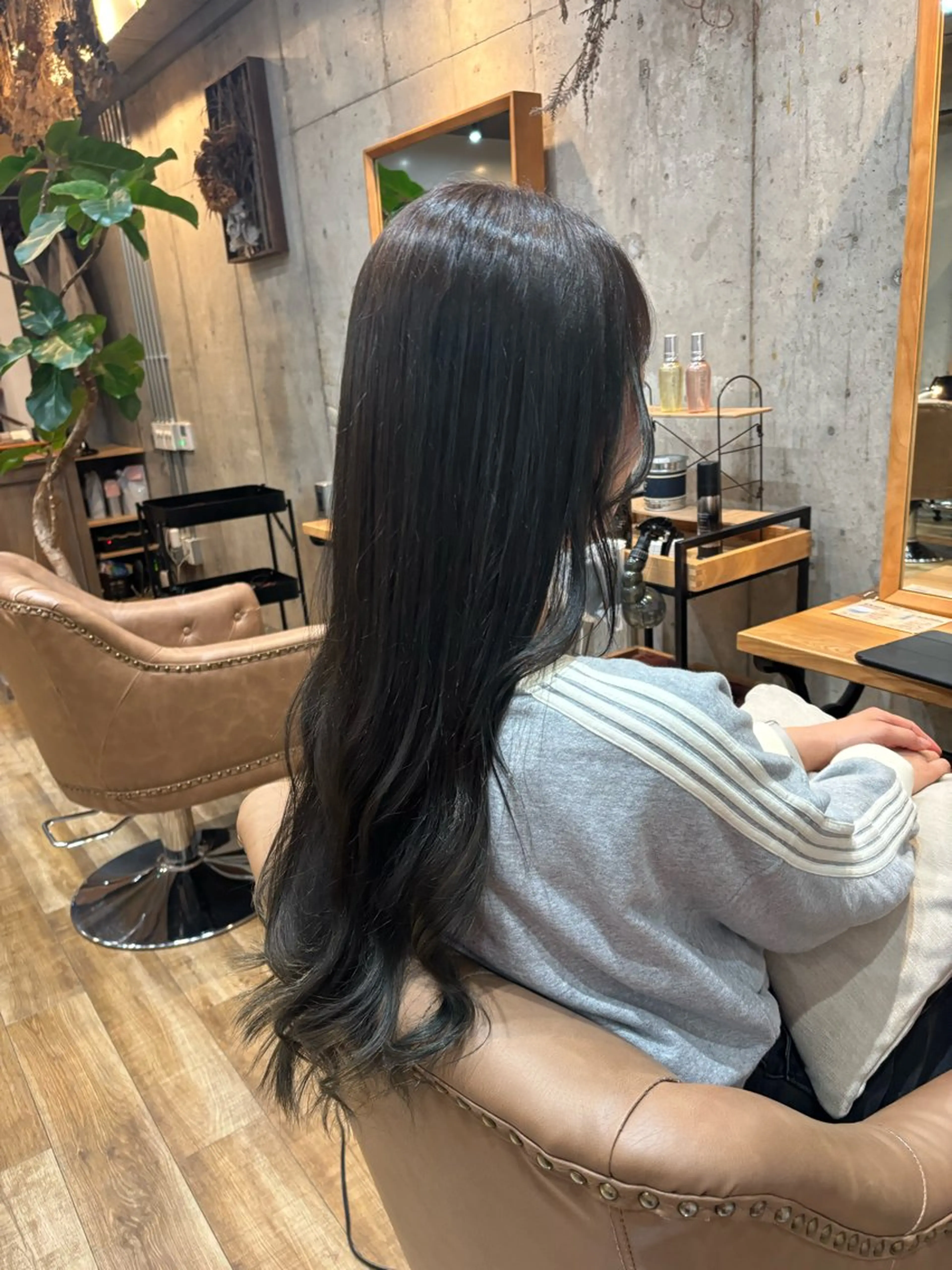 ロング アッシュ カット ヘアカラー トリートメント ♡ FUU♡のヘアスタイル