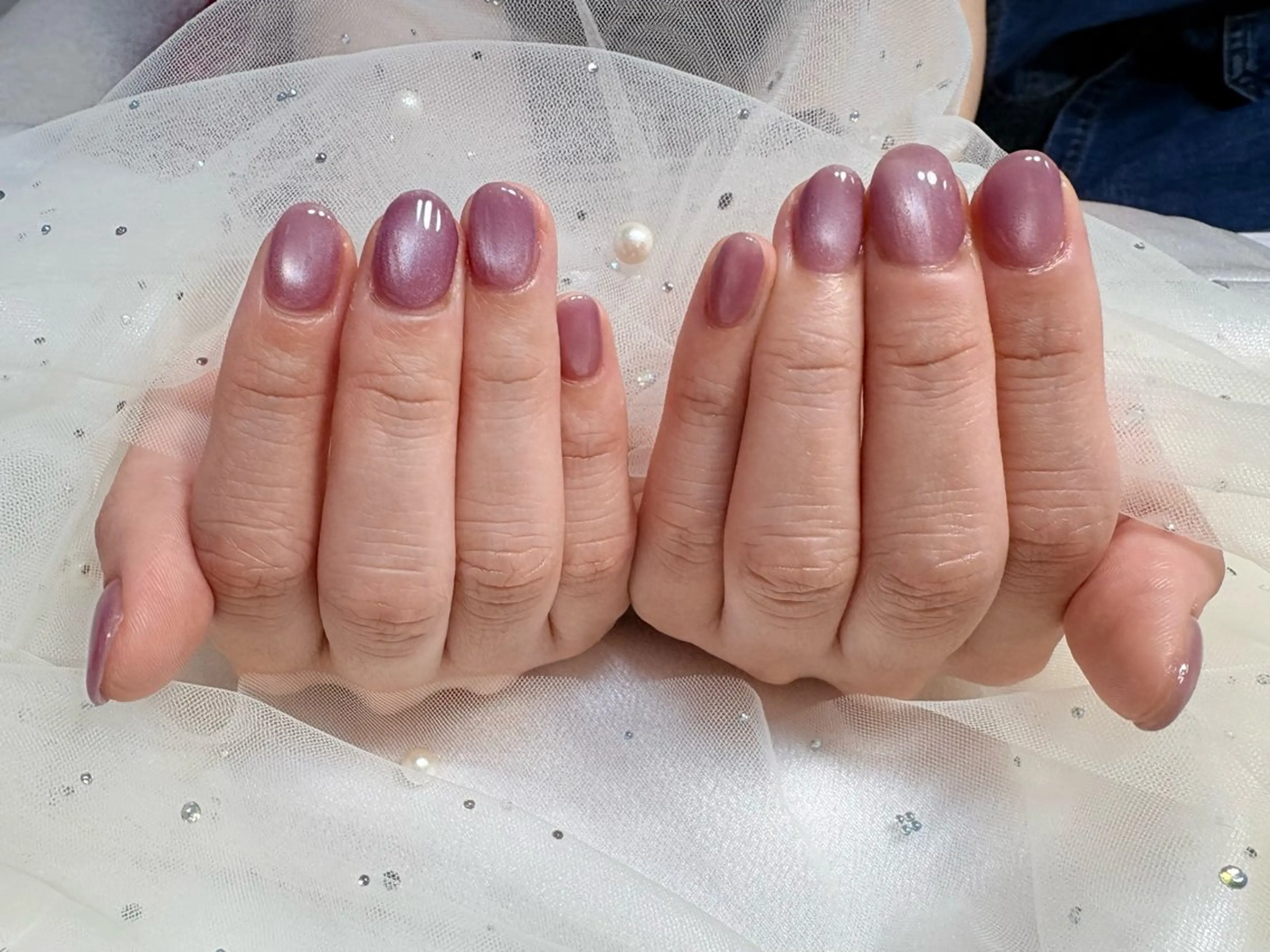 ネイル フットネイル ジェルネイル ラメ(グリッター) マグネットネイル 持ち込み ハンドネイル ハンドケア ♡Bivi♡自爪に 優しいネイルサロンのネイルデザイン