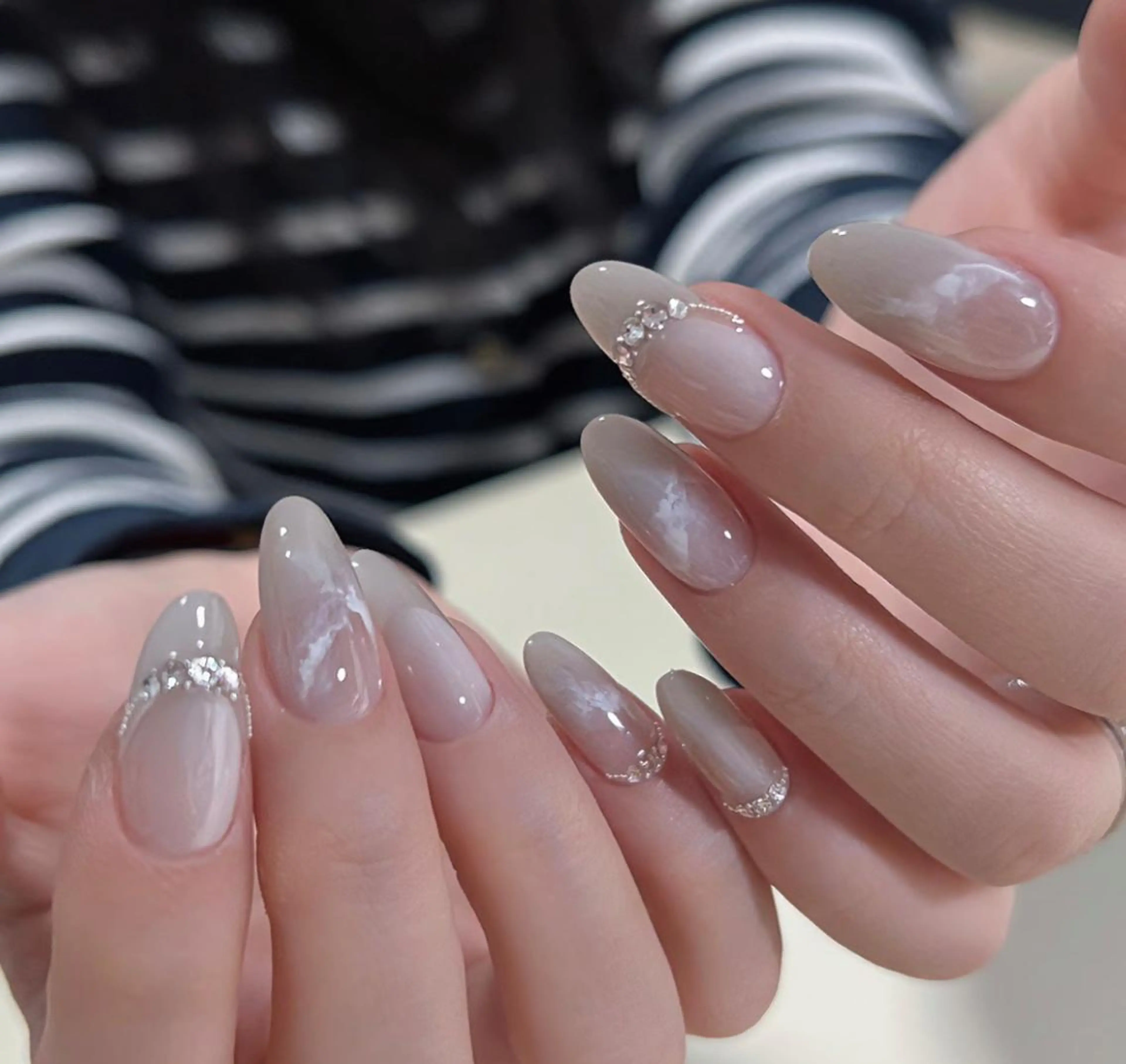 ネイル ハンドネイル ハンドケア 🍑 momo_nailのネイルデザイン