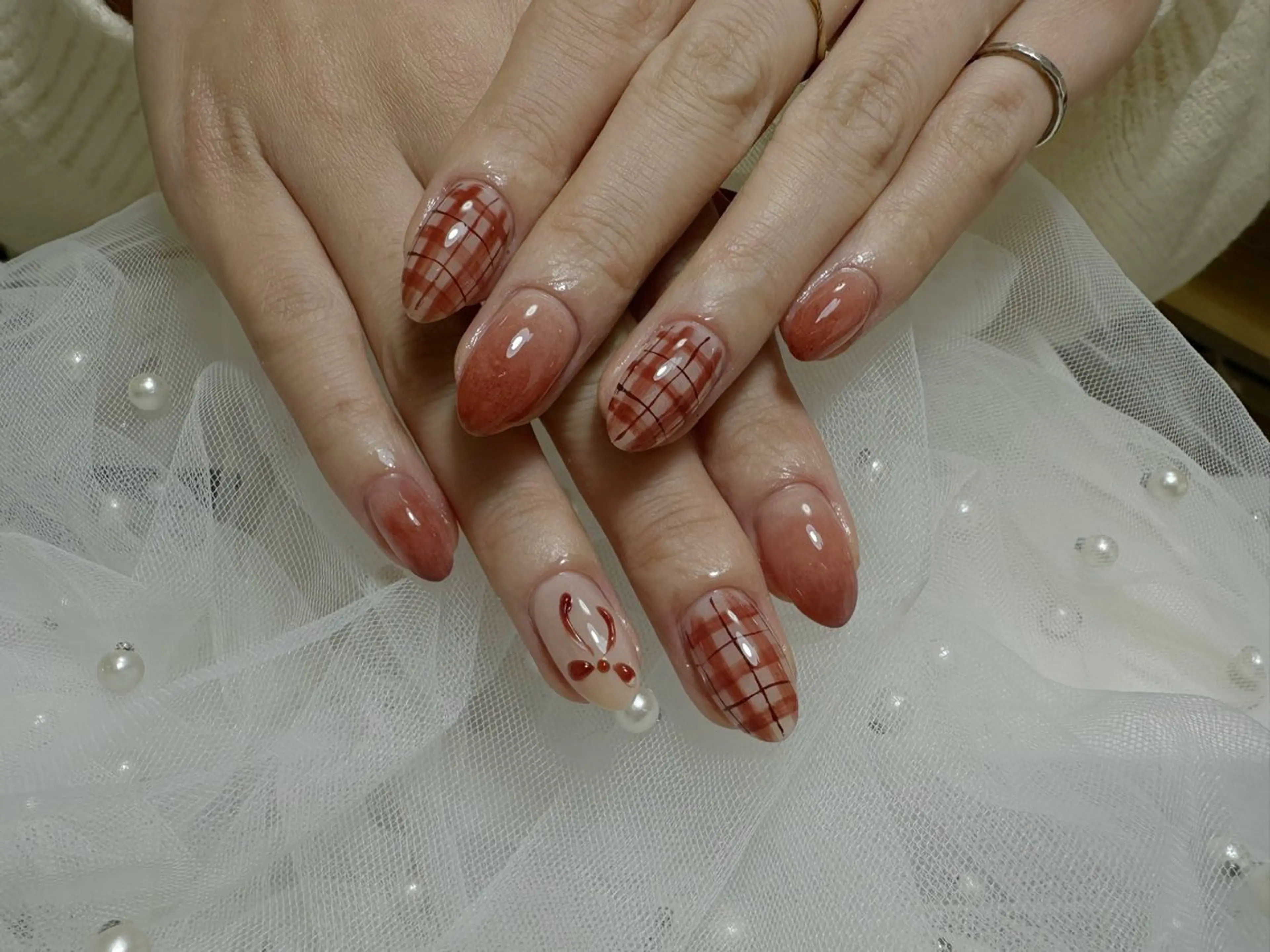 ネイル ハンドネイル NAIL CIRCLESのネイルデザイン