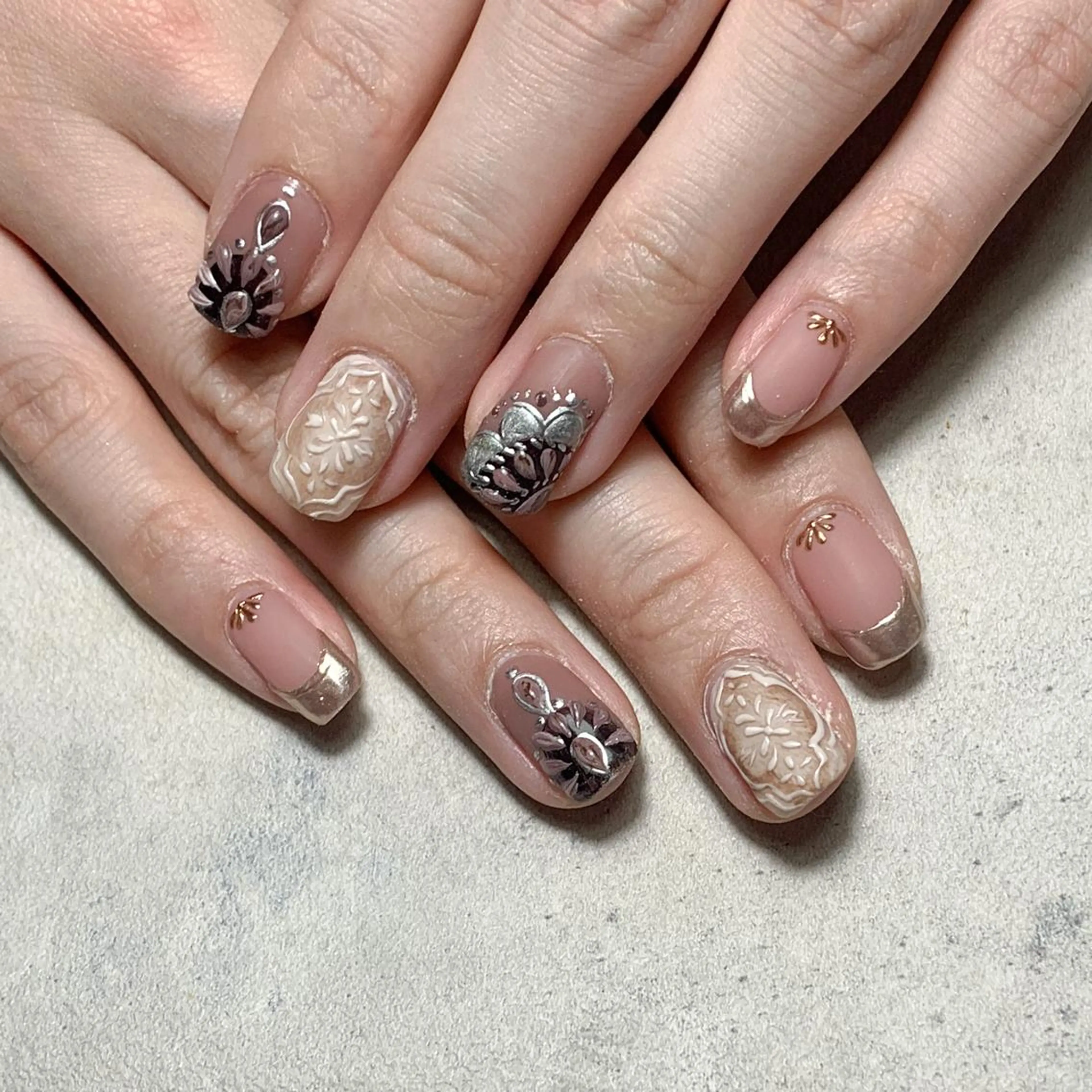 ネイル ハンドネイル FIORITURA aiのネイルデザイン
