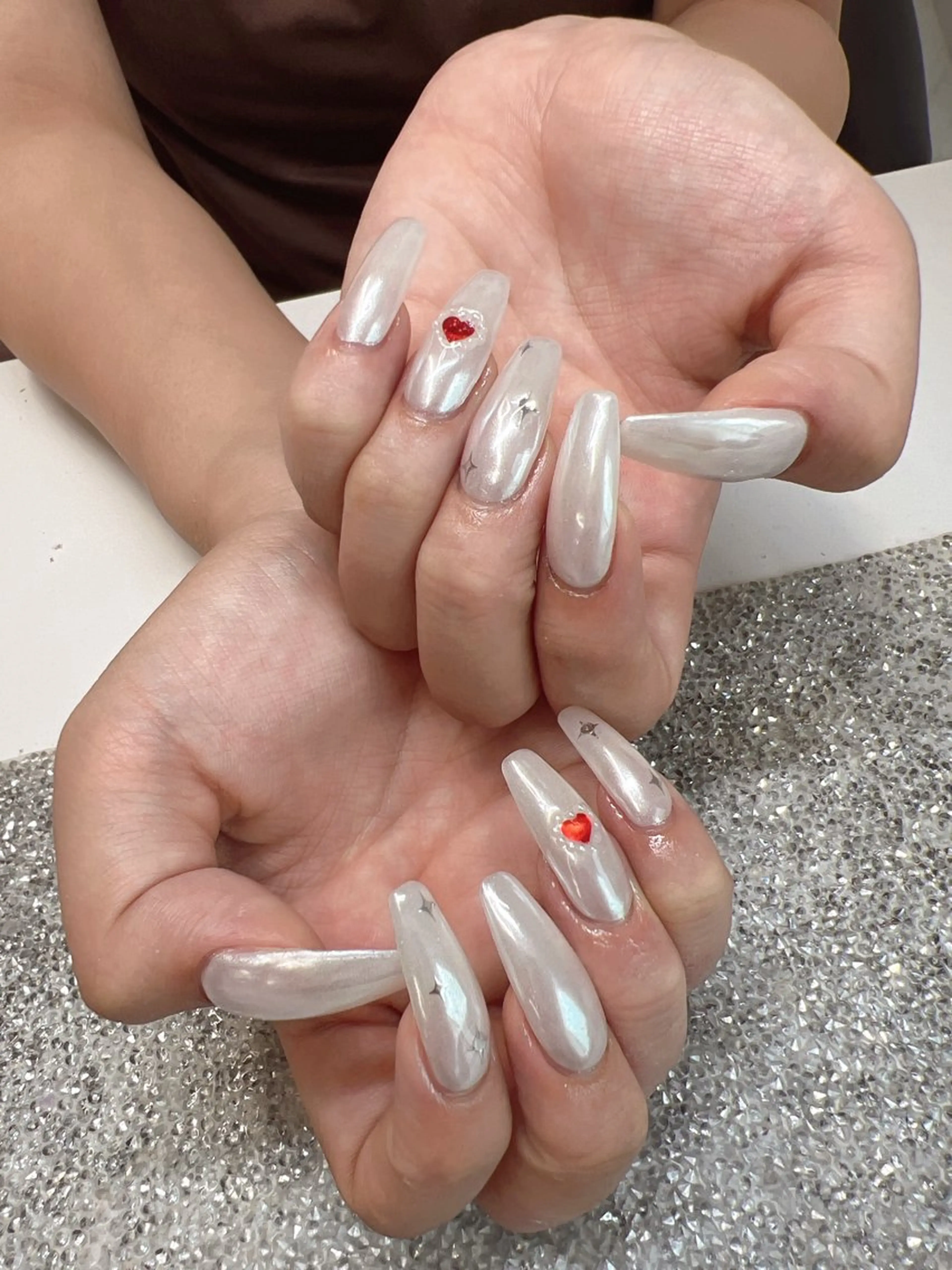 ネイル ガレンドウ 白澤 愛子のネイルデザイン