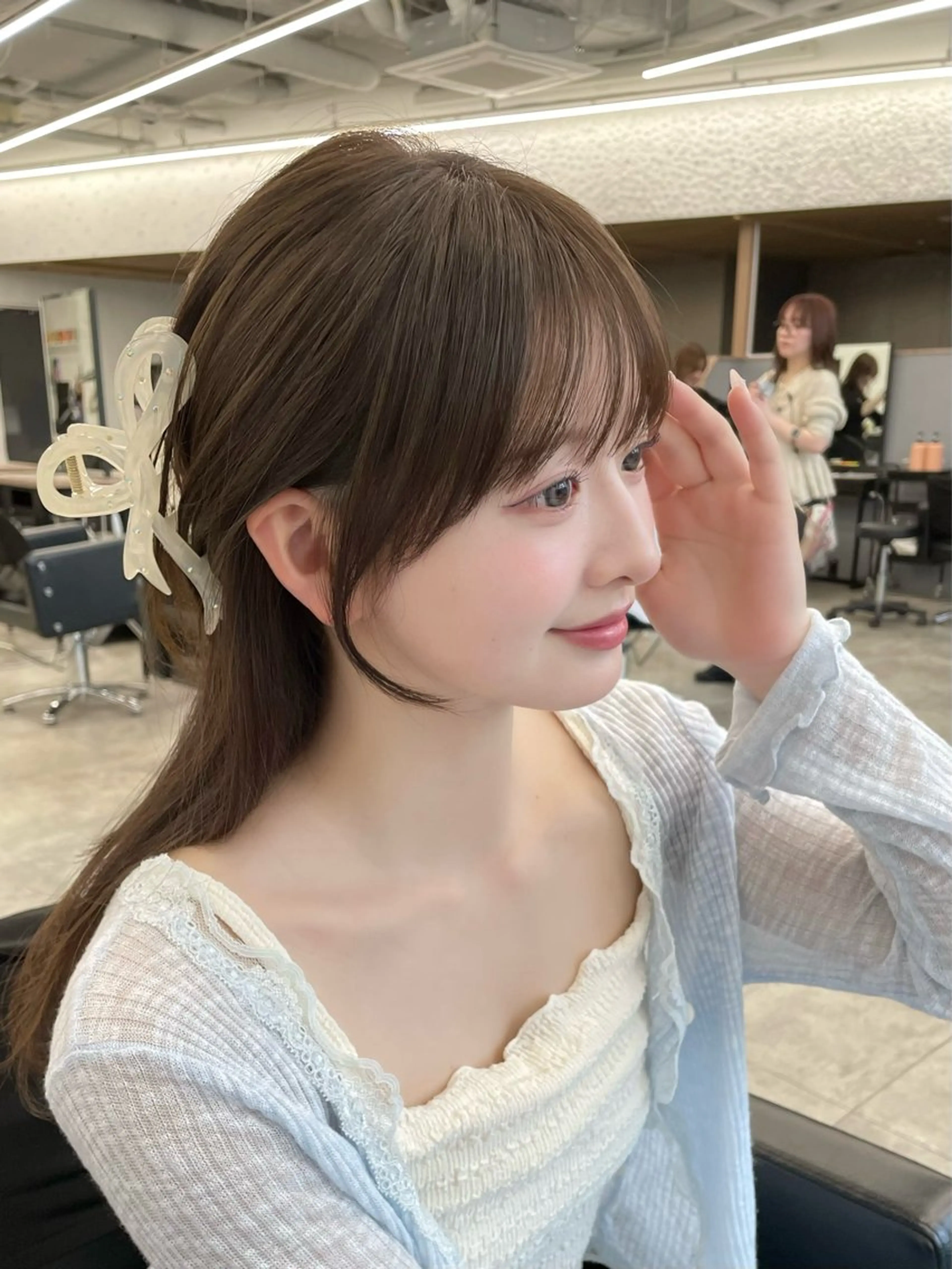 セミロング カット ヘアカラー 🍑暖色／レイヤー／ 真希🎀のヘアスタイル