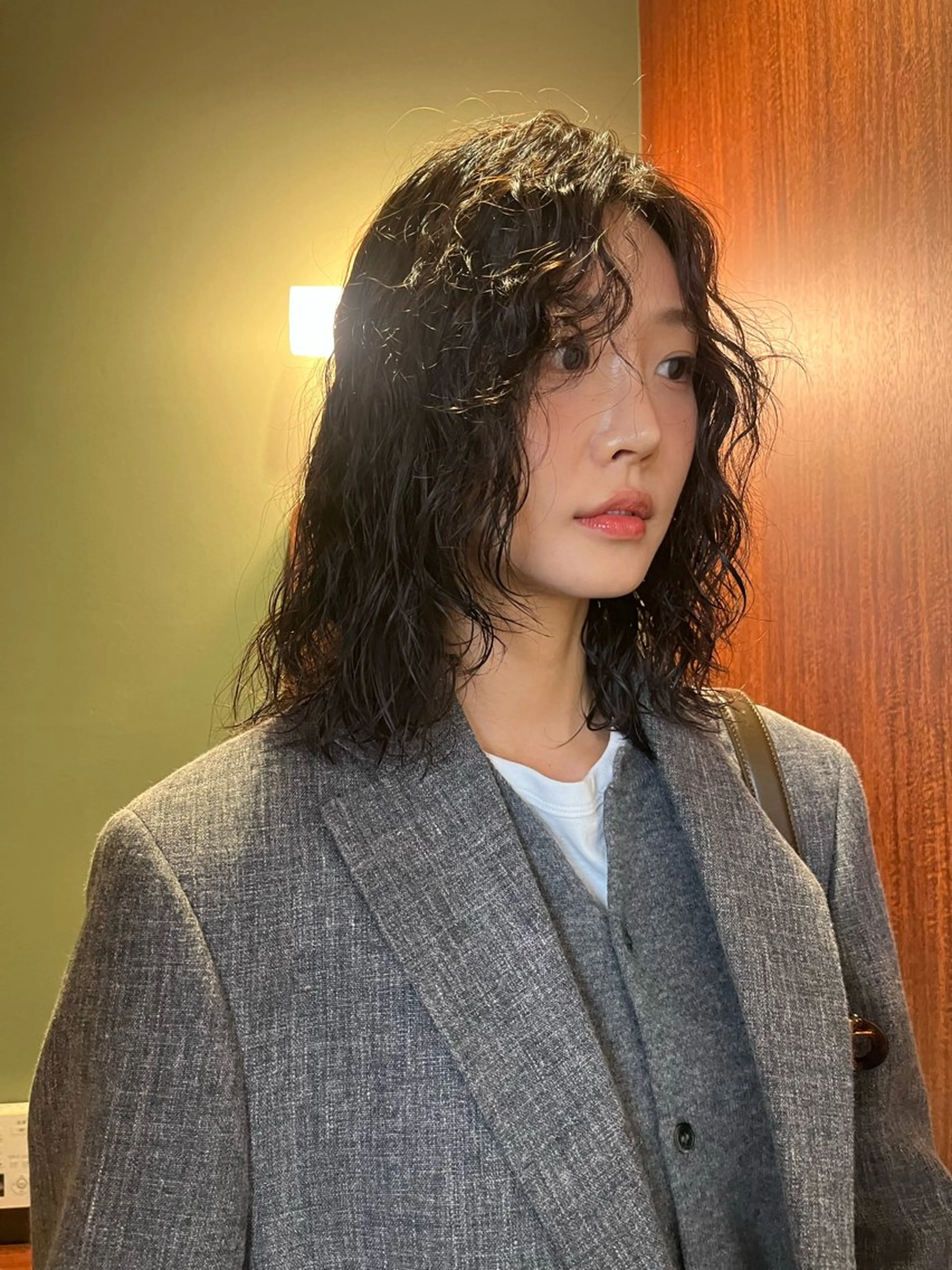 ミディアム パーマ ミディアムパーマ ボブパーマ/パーマ ウルフパーマのヘアスタイル