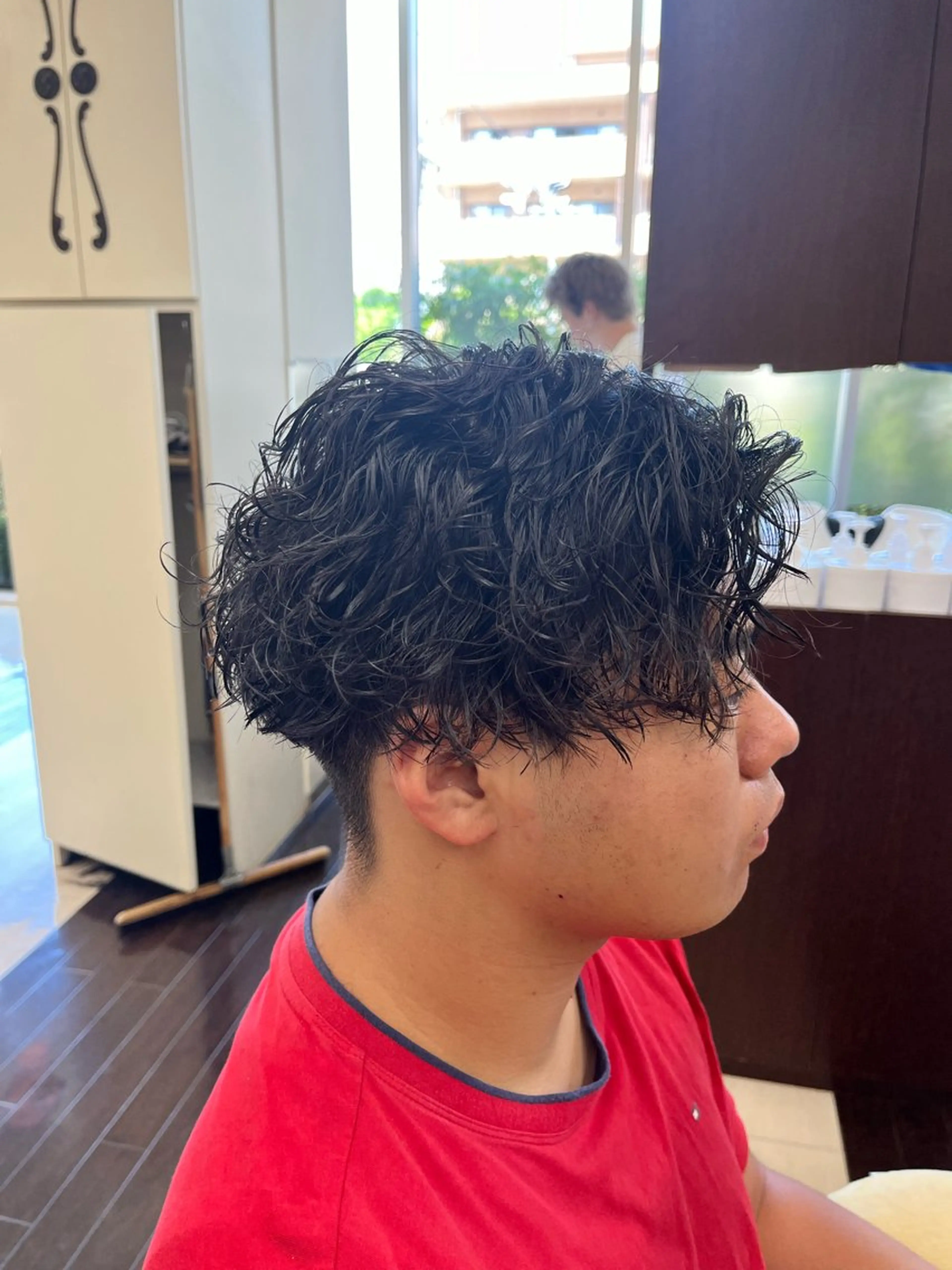 ショート パーマ メンズ センターパート メンズパーマ 刈り上げ スパイラルパーマ 🧊メンズ特化🧊 高木航希のヘアスタイル