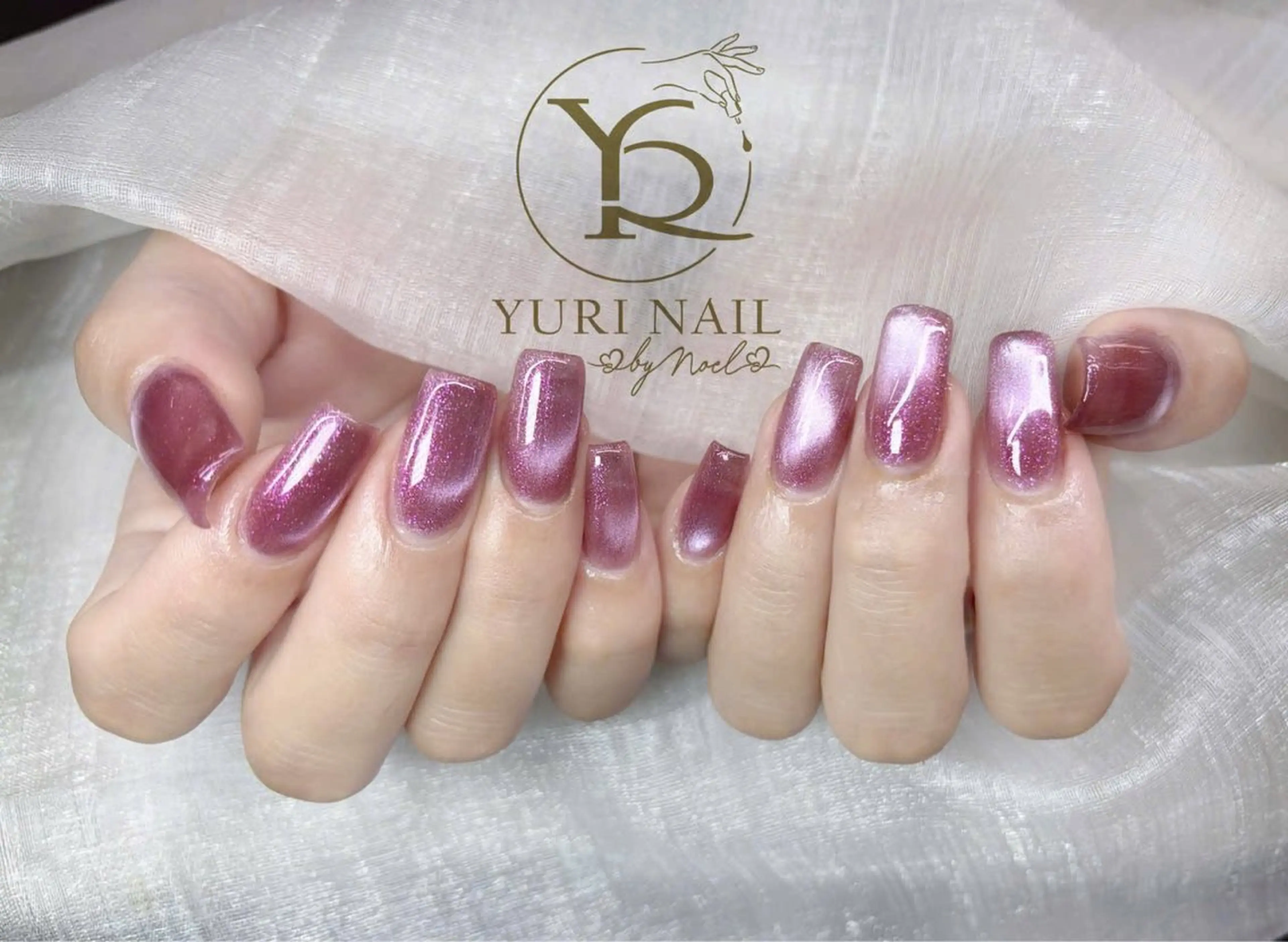 ネイル オーロラネイル ブルー チークネイル フットネイル フレンチネイル ハンドネイル フットネイル ハンドケア YURI Nail Funabashiのネイルデザイン