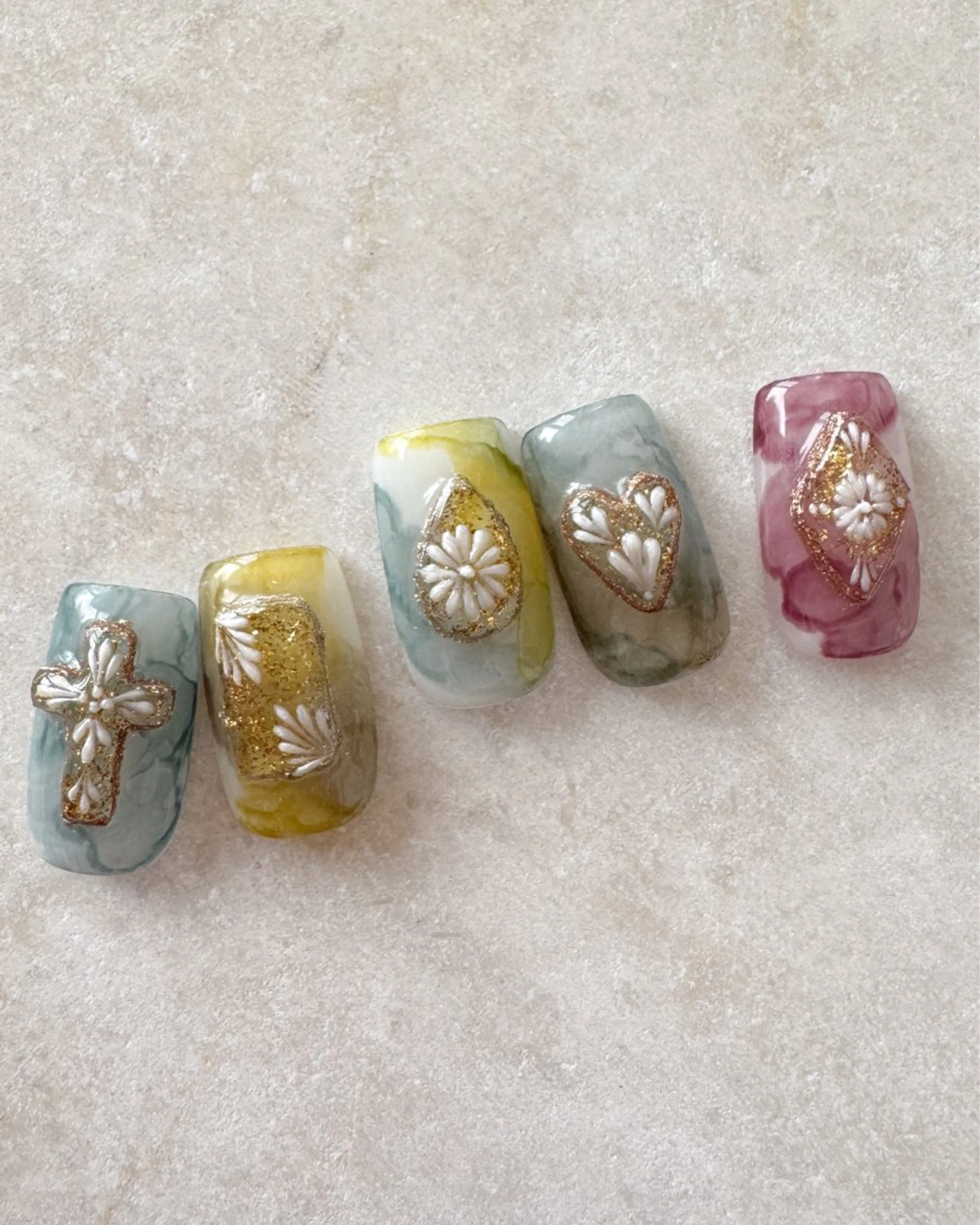 ネイル トータルサロンパイド ryokoのネイルデザイン